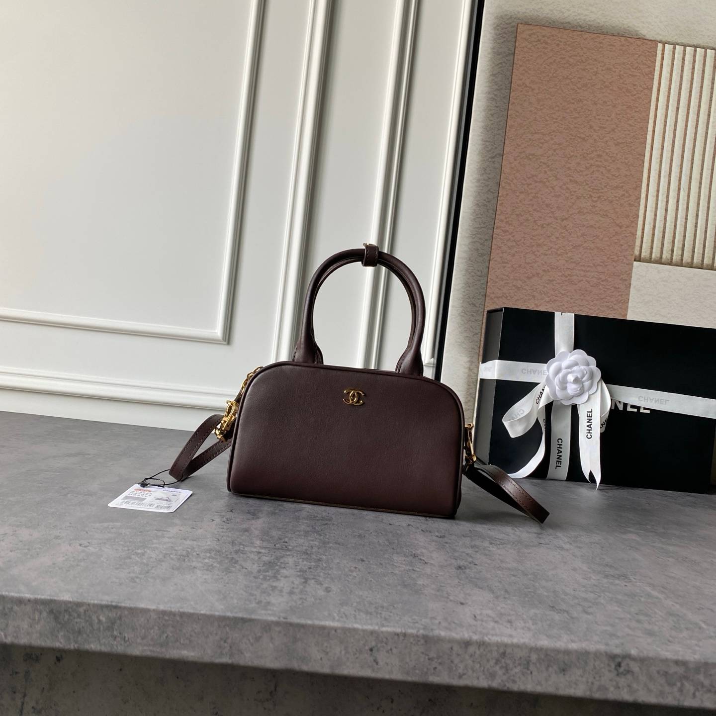 シャネル CHANEL AP5628 ミニボストンバッグ キャビアスキン ブラック ゴールド金具 ターンロック 2WAY