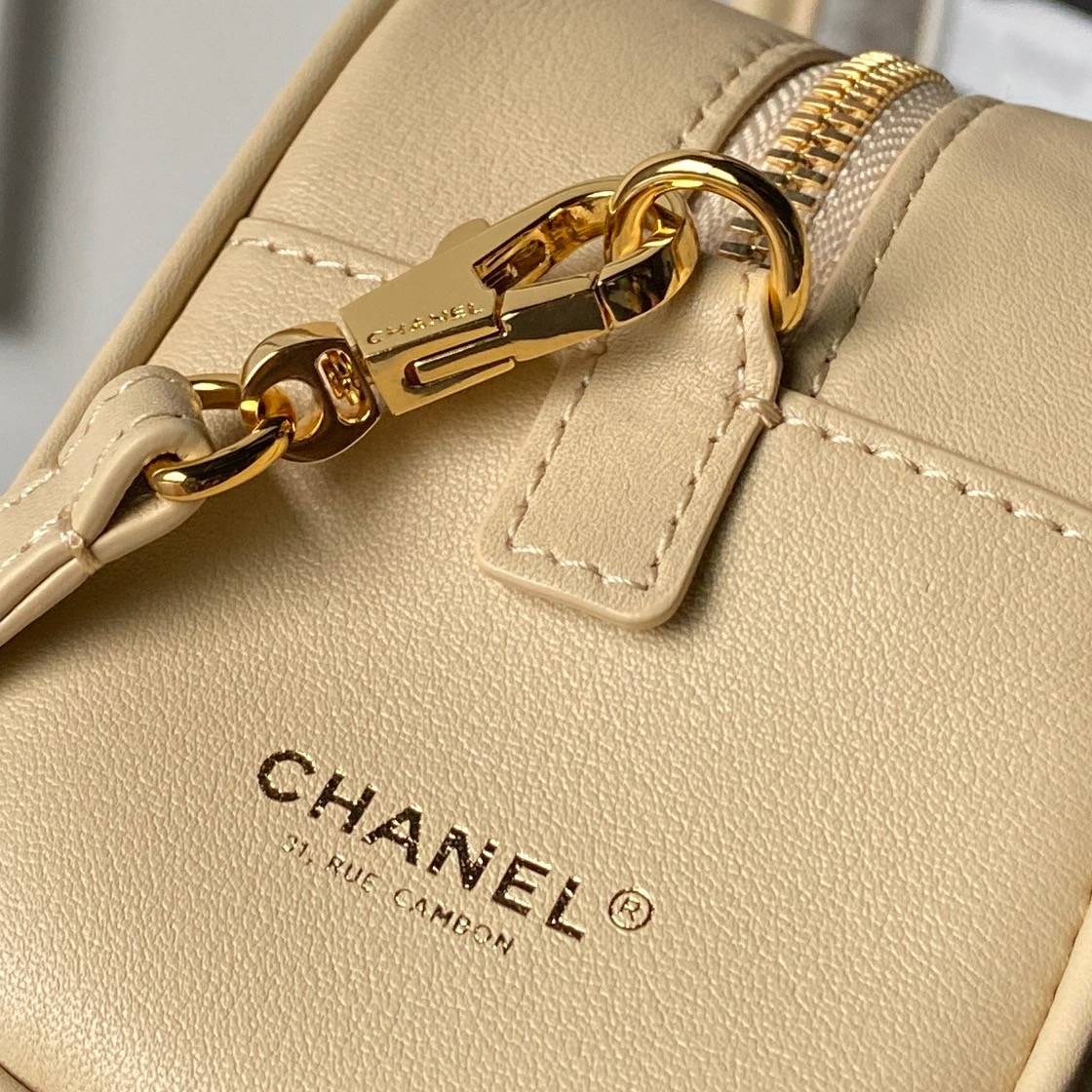 シャネル CHANEL マトラッセ ラムスキン チェーンショルダーバッグ ゴールド金具 ブラック ベージュ レディース - 画像 6
