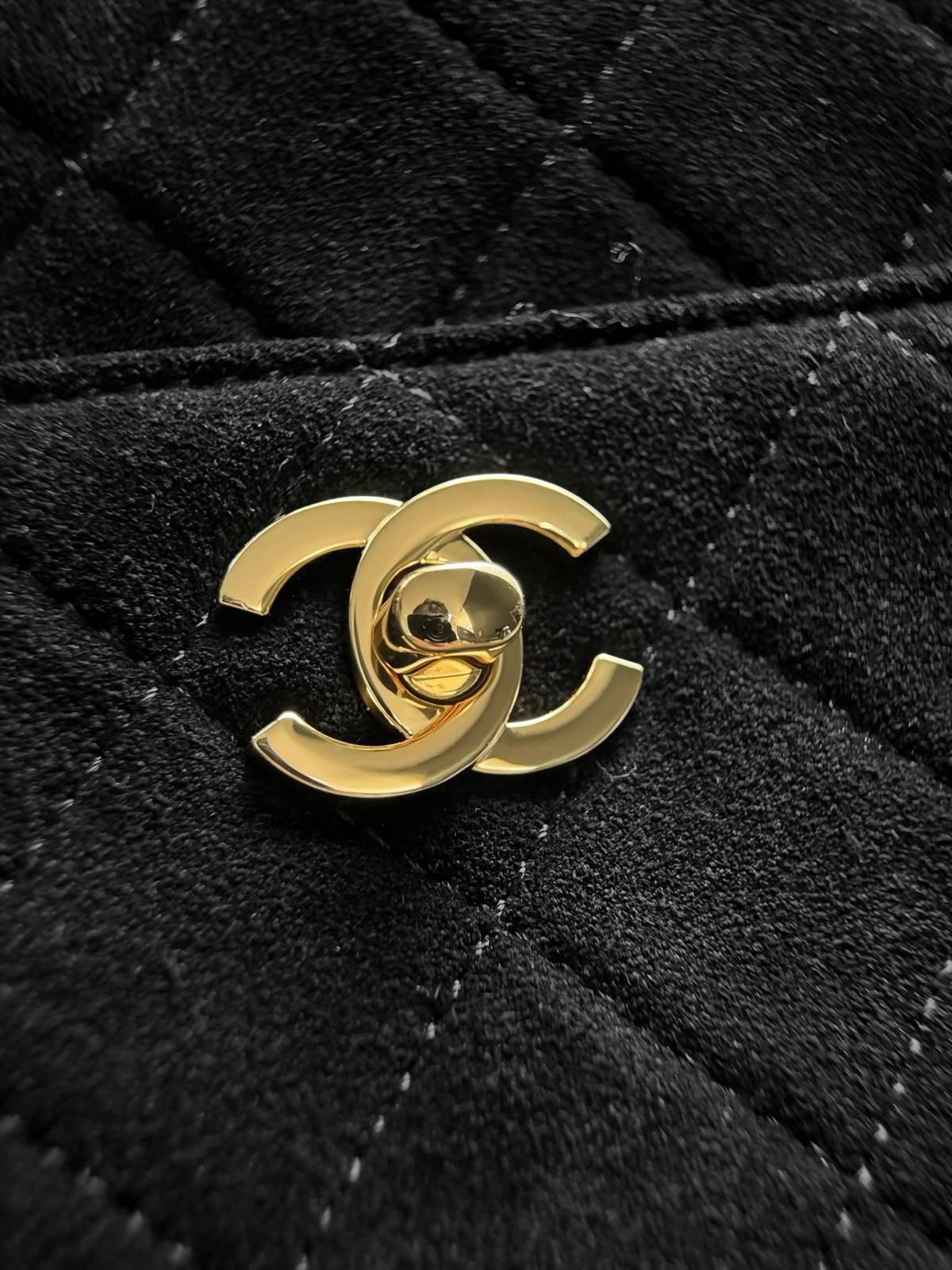 シャネル CHANEL マトラッセ ラムスキン チェーンショルダーバッグ ベージュ ゴールド金具 レディース - 画像 15