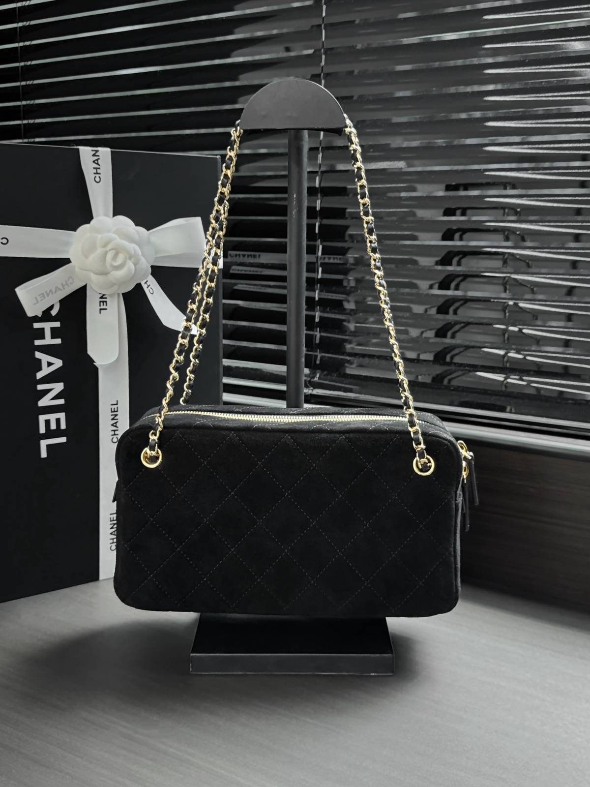 シャネル CHANEL マトラッセ ラムスキン チェーンショルダーバッグ ベージュ ゴールド金具 レディース - 画像 17