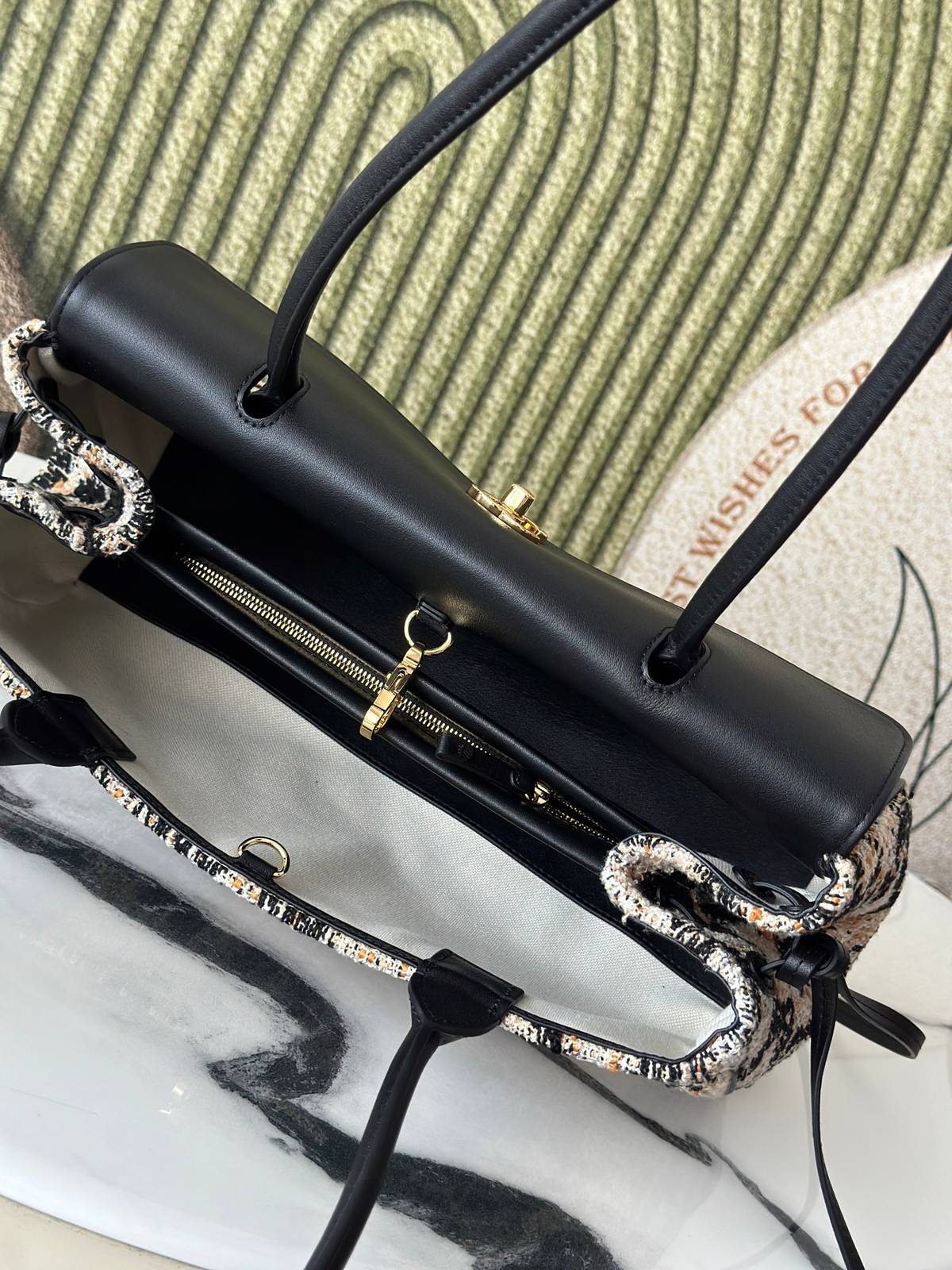 シャネル CHANEL マトラッセ キャビアスキン チェーンショルダーバッグ ブラック ゴールド金具 レディース - 画像 4