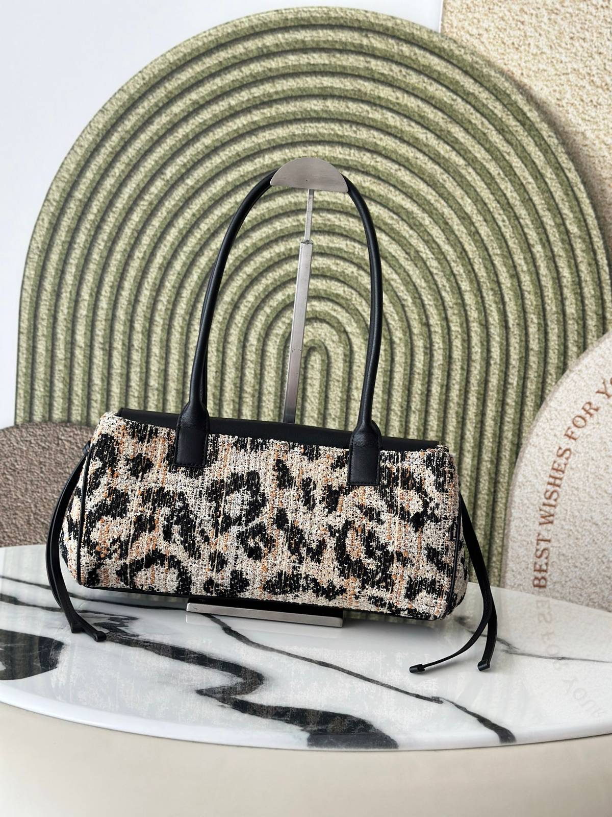 シャネル CHANEL マトラッセ キャビアスキン チェーンショルダーバッグ ブラック ゴールド金具 レディース - 画像 8