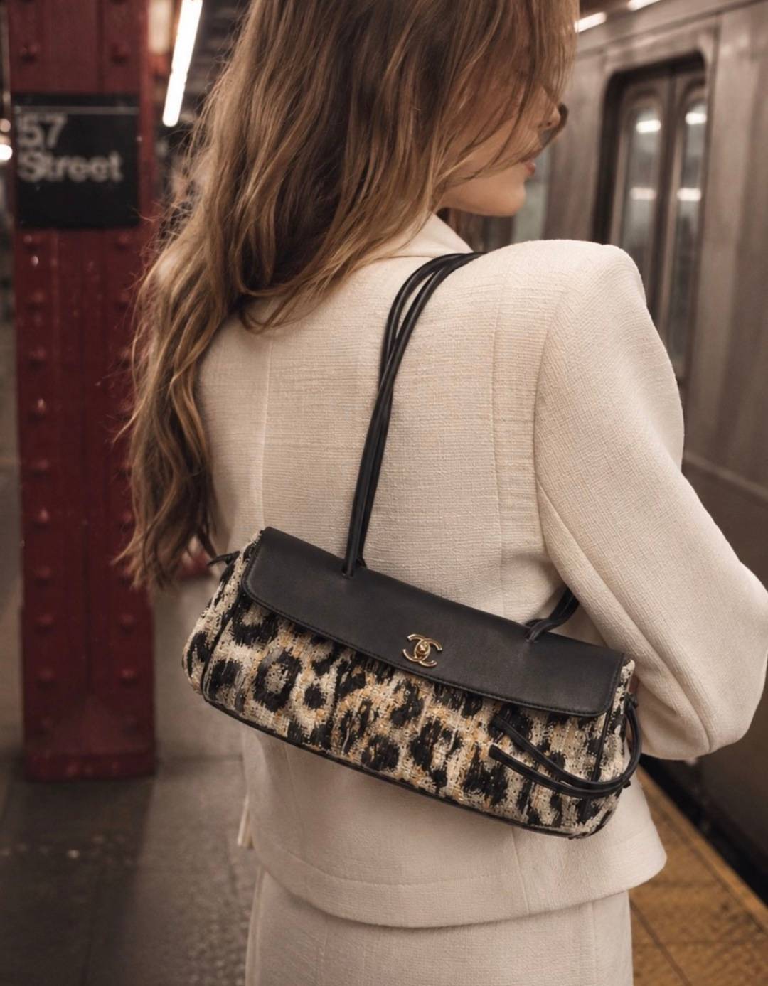 シャネル CHANEL マトラッセ キャビアスキン チェーンショルダーバッグ ブラック ゴールド金具 レディース - 画像 13