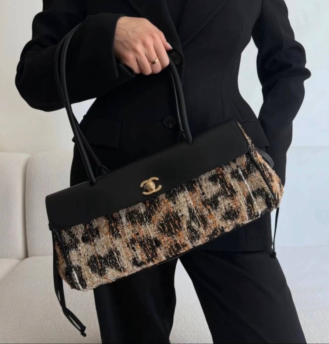 シャネル CHANEL マトラッセ キャビアスキン チェーンショルダーバッグ ブラック ゴールド金具 レディース - 画像 14