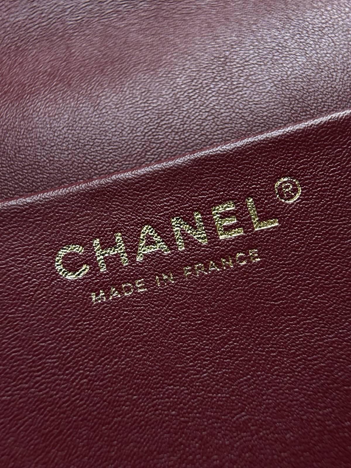 シャネル マトラッセ チェーンショルダーバッグ フラップバッグ レディース ゴールド金具 ホワイト ブラック - 画像 12