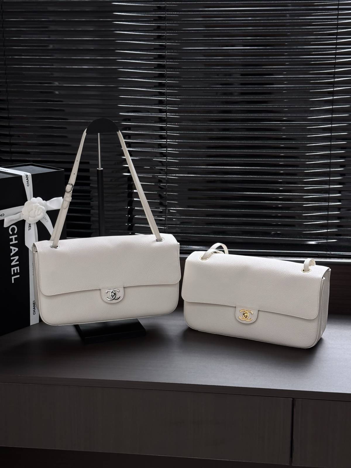 シャネル CHANEL マトラッセ フラップバッグ ラムスキン ゴールド金具 ショルダーバッグ レディース ホワイト ブ