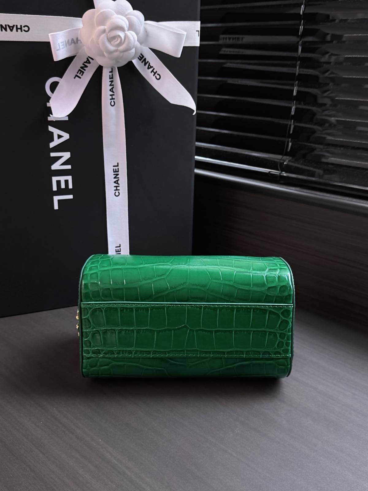 シャネル CHANEL マトラッセ キャビアスキン チェーンショルダーバッグ ゴールド金具 ブラック レディース - 画像 7