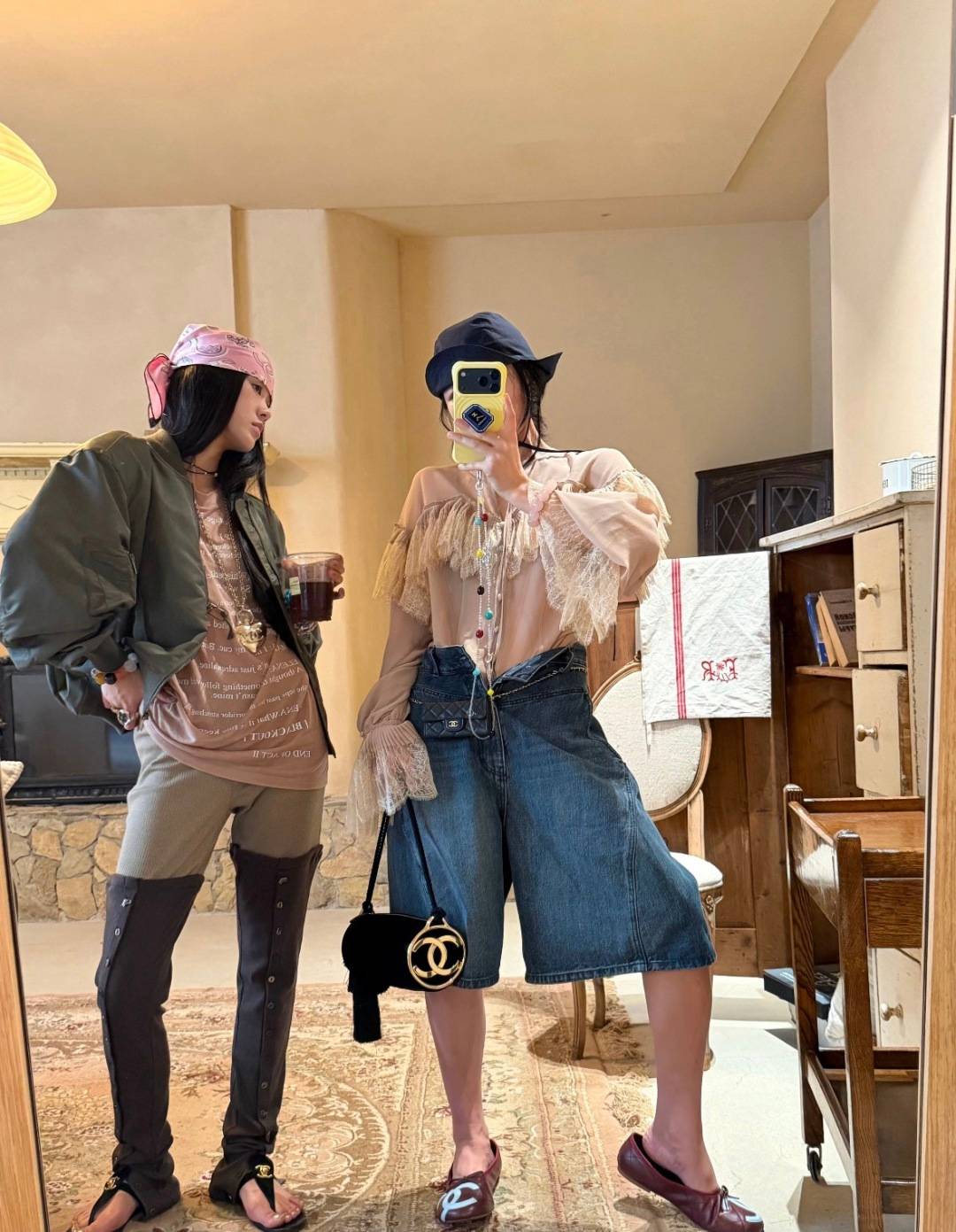 シャネル CHANEL ベロア タッセル付き チェーンショルダーバッグ ブラック ゴールド金具 レディース - 画像 11
