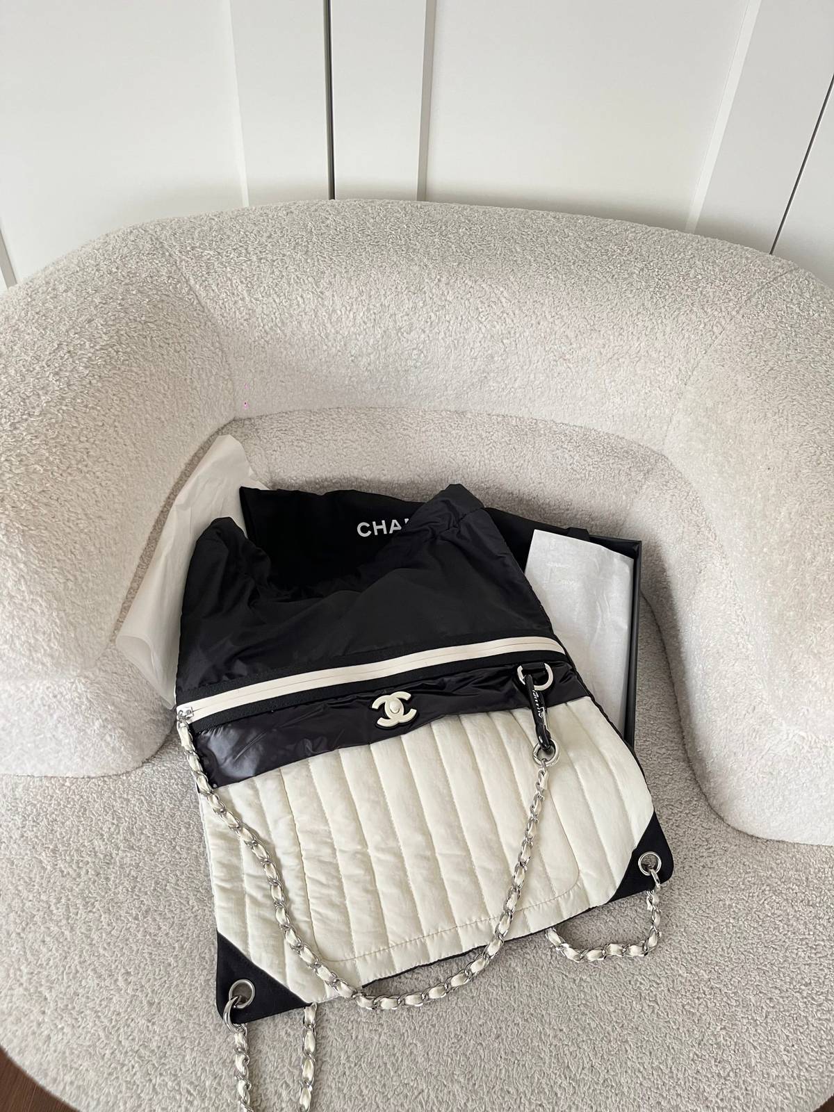 シャネル CHANEL マトラッセ リュック バックパック ブラック ゴールド金具 ファスナー開閉 レザー編み込みチェー - 画像 7