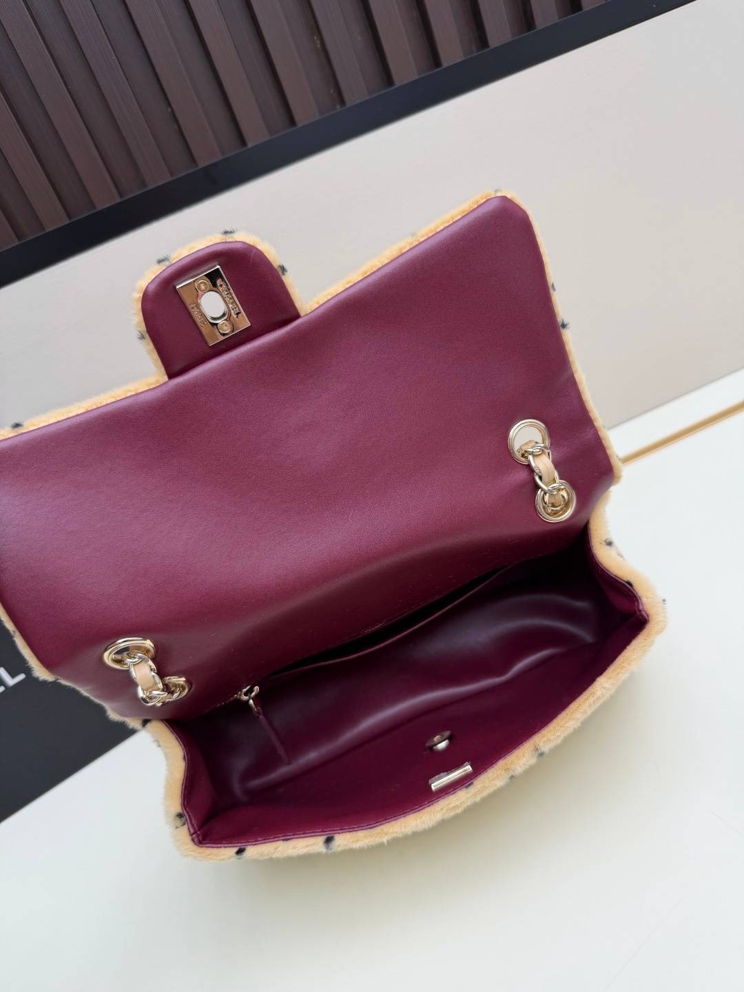 シャネル 071 マトラッセ ボーダーレザー チェーンショルダーバッグ レディース ブラック金具 ミュールレザー - 画像 10