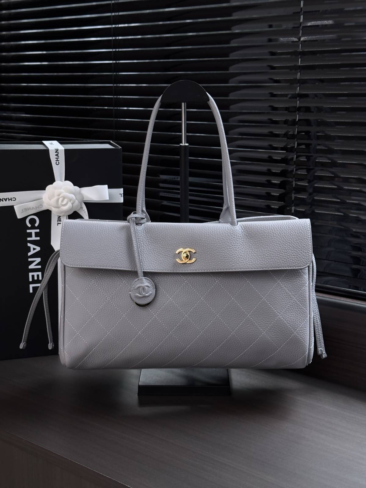 シャネル CHANEL マトラッセ チェーンショルダーバッグ キャビアスキン ゴールド金具 ターンロック レディース - 画像 11