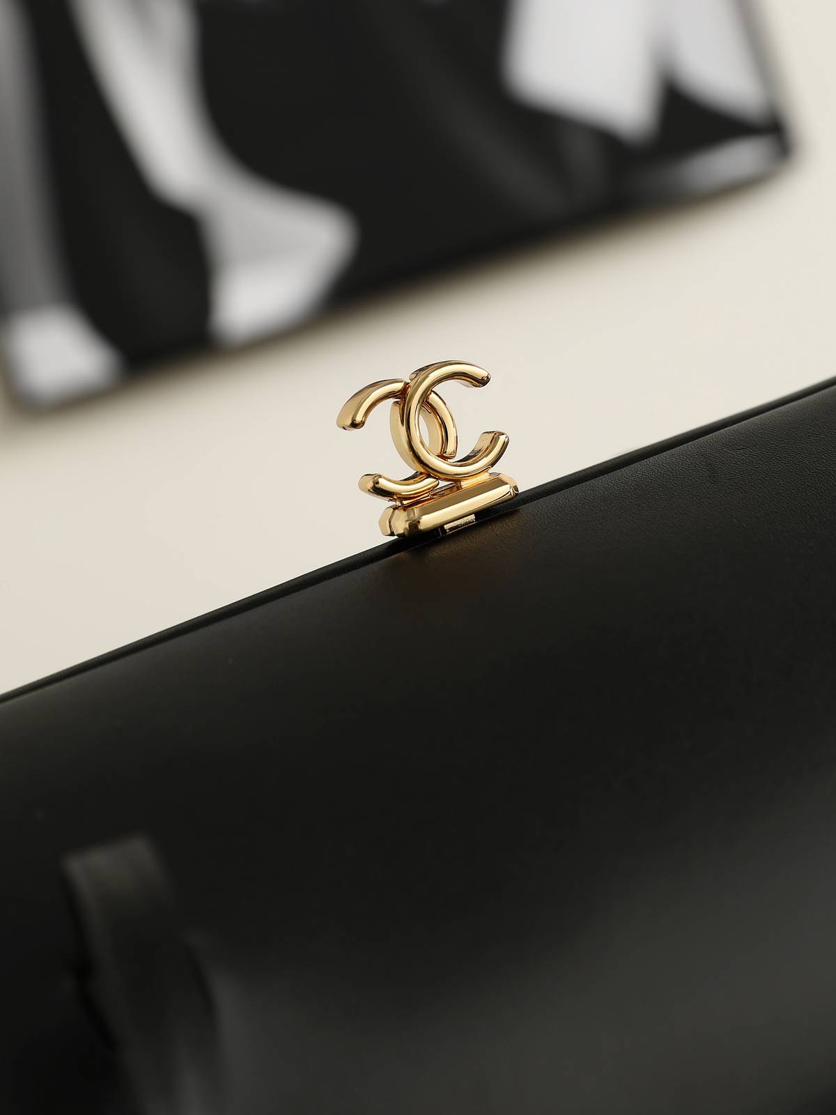 シャネル CHANEL マトラッセ フラップバッグ チェーンショルダー ボルドー裏地 ゴールド金具 レディース - 画像 4