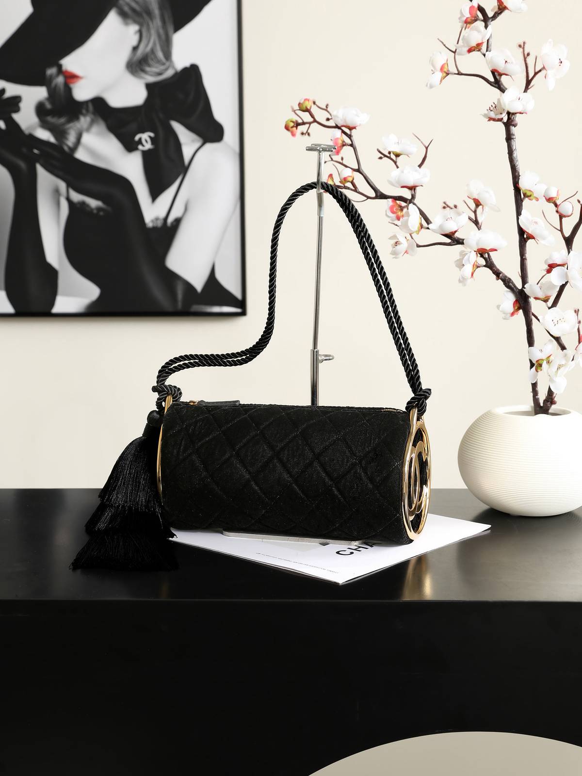 シャネル CHANEL ベロア チェーンショルダー バニティバッグ ターンロック ゴールド金具 ブラック レディース - 画像 9