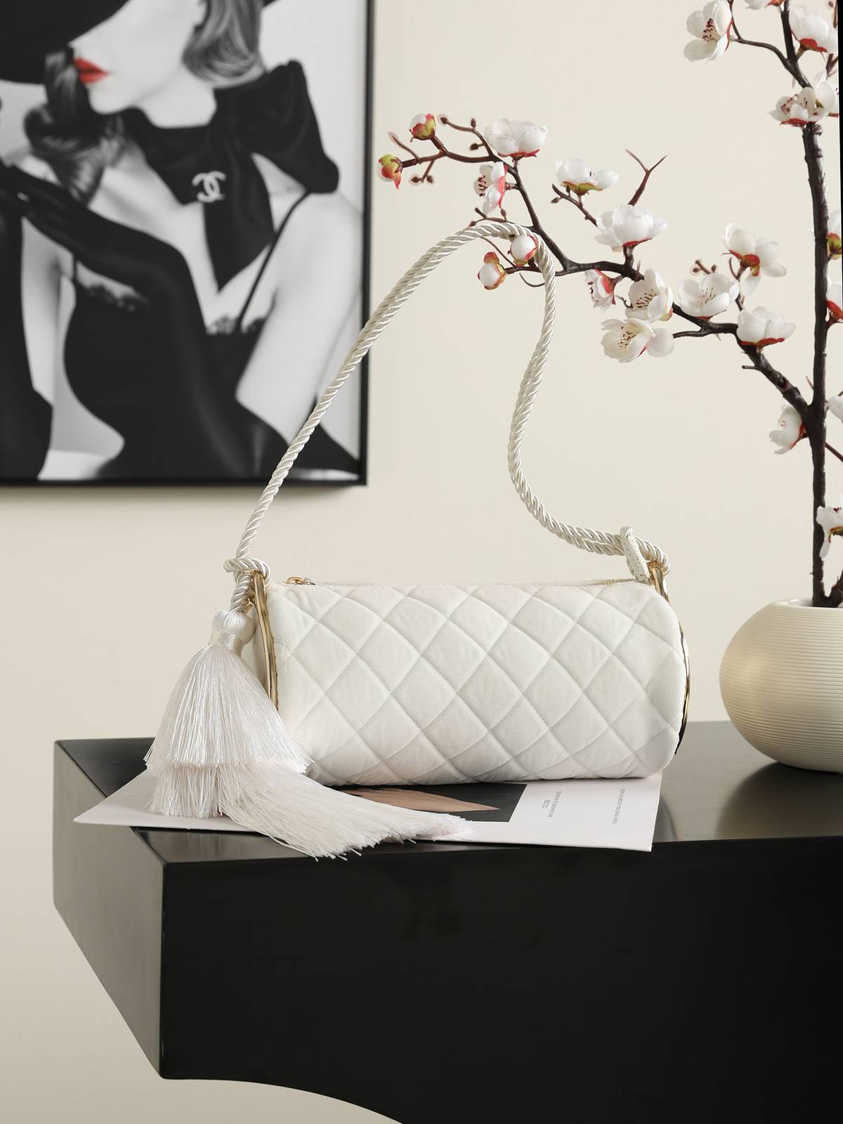 シャネル CHANEL ベロア チェーンショルダー バニティバッグ ターンロック ゴールド金具 ブラック レディース - 画像 18