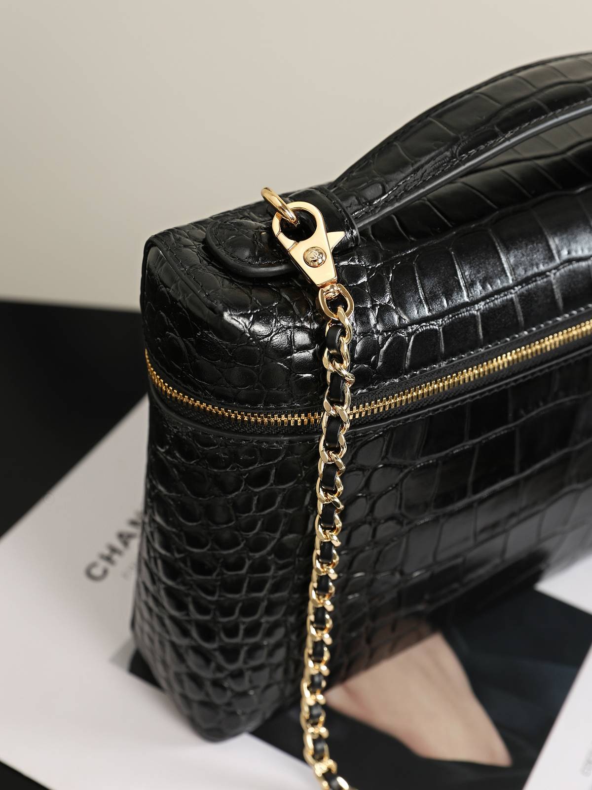シャネル 6473 マトラッセ マットキャビアスキン チェーンショルダーバッグ ボルドー ゴールド金具 レディース - 画像 14
