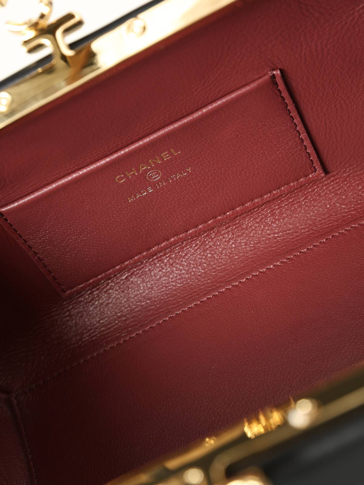 シャネル 5360 マトラッセ キャビアスキン チェーンショルダーバッグ ゴールド金具 ブラック レディース - 画像 2