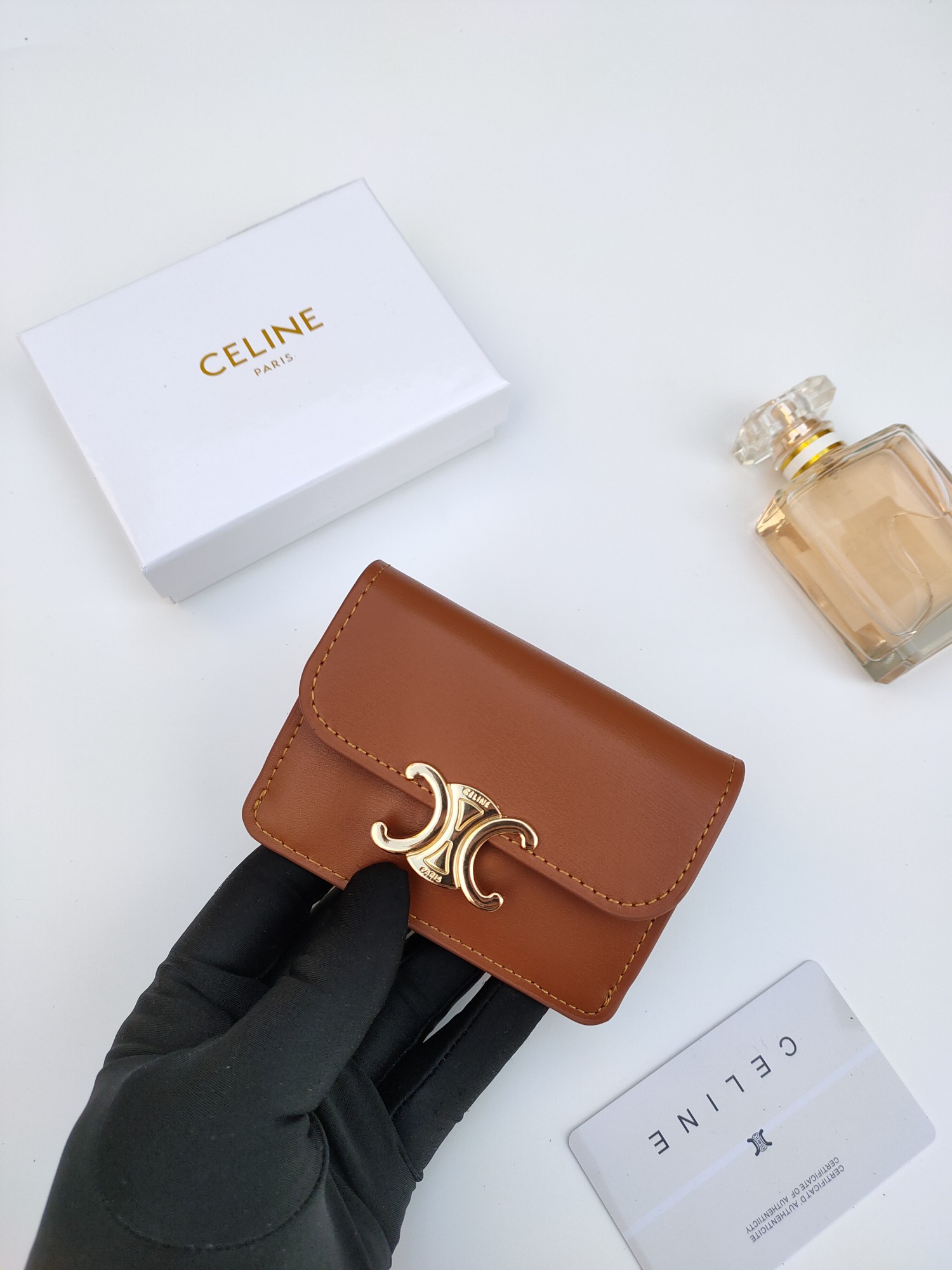 CELINE プルアップ カードケース ブラウン 🌟 1色入 - 画像 4