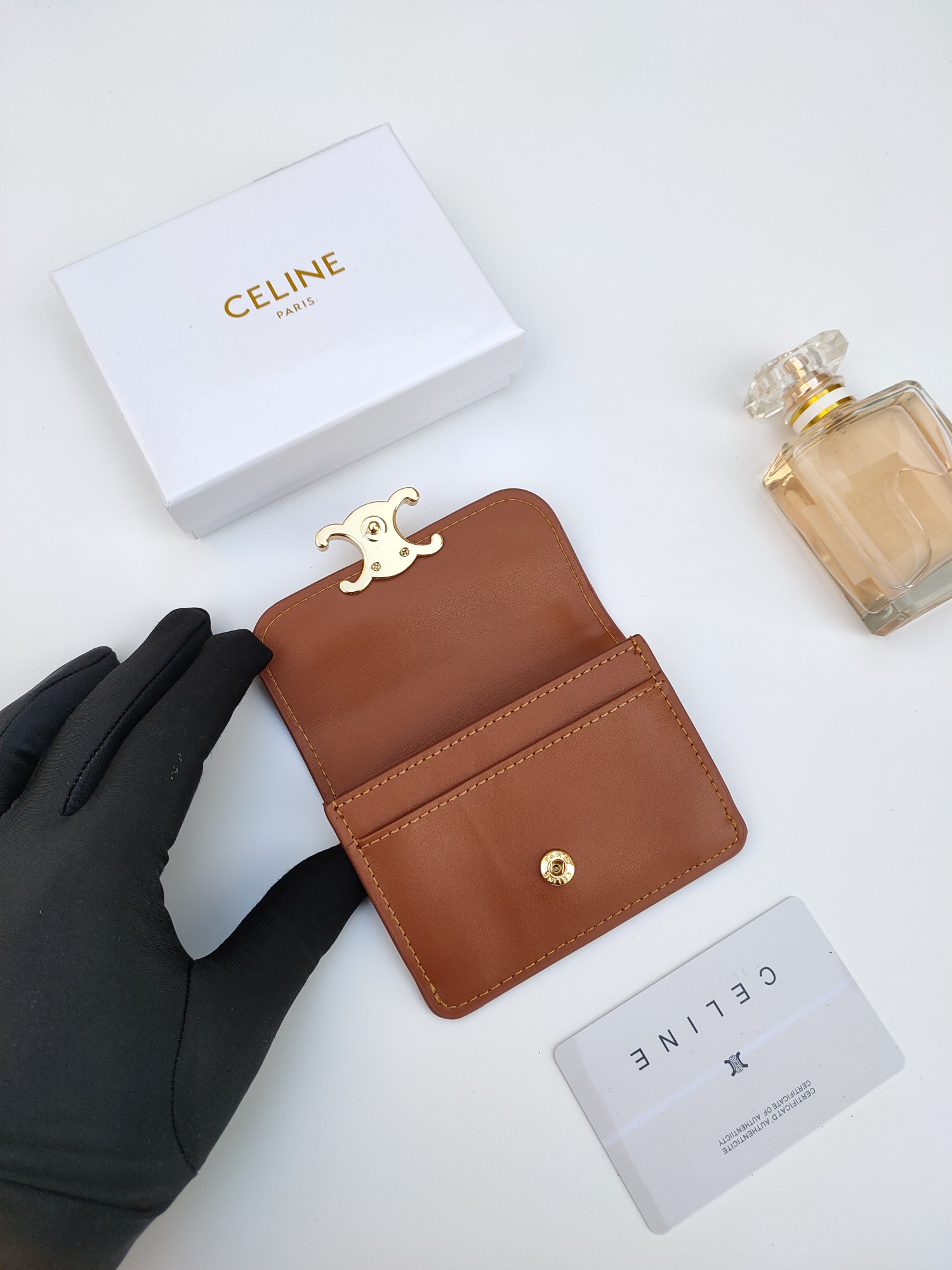 CELINE プルアップ カードケース ブラウン 🌟 1色入 - 画像 5