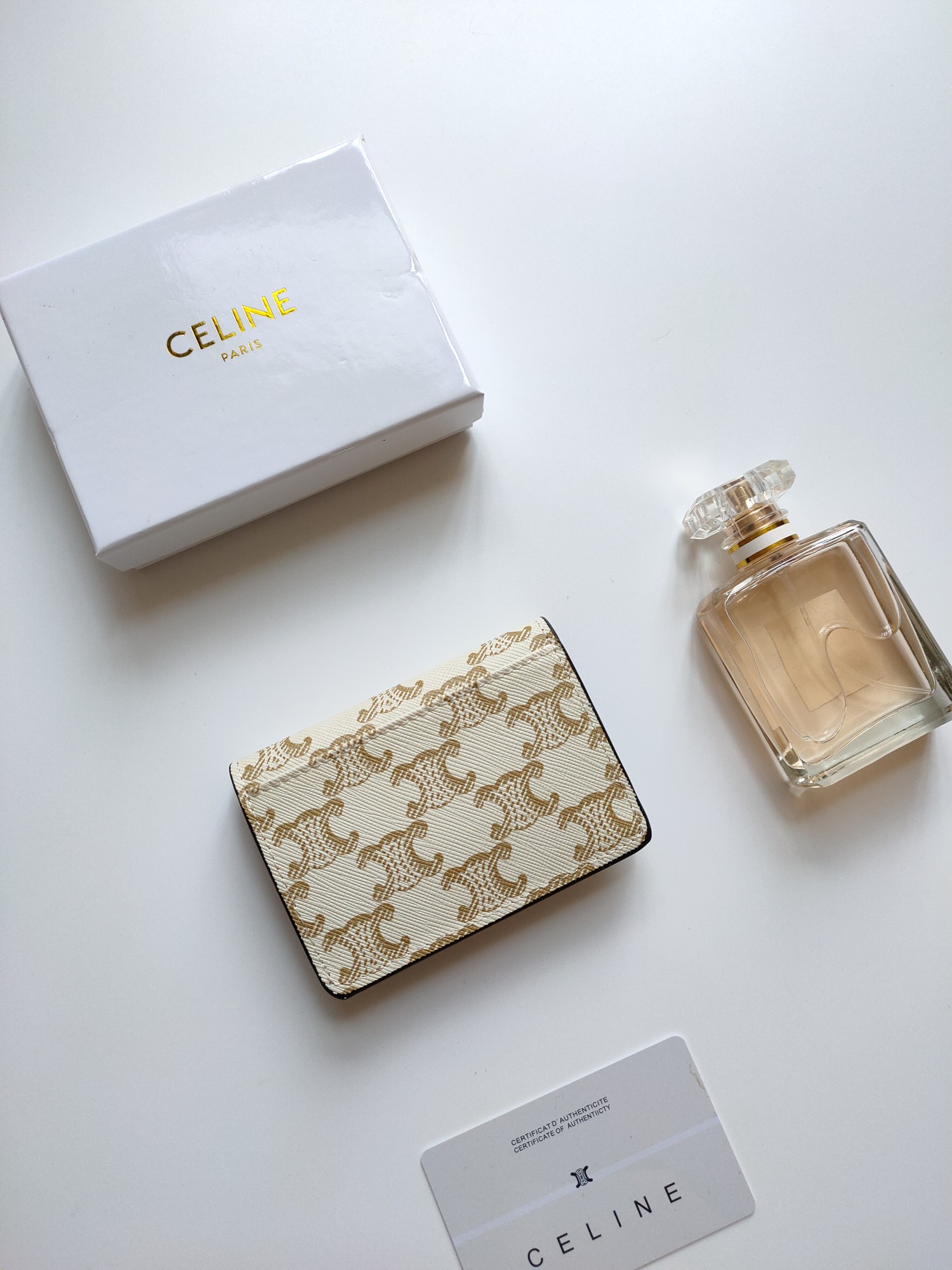 CELINE セリーヌ カードケース ミニ財布 イエロー 1色入 🌸 - 画像 3