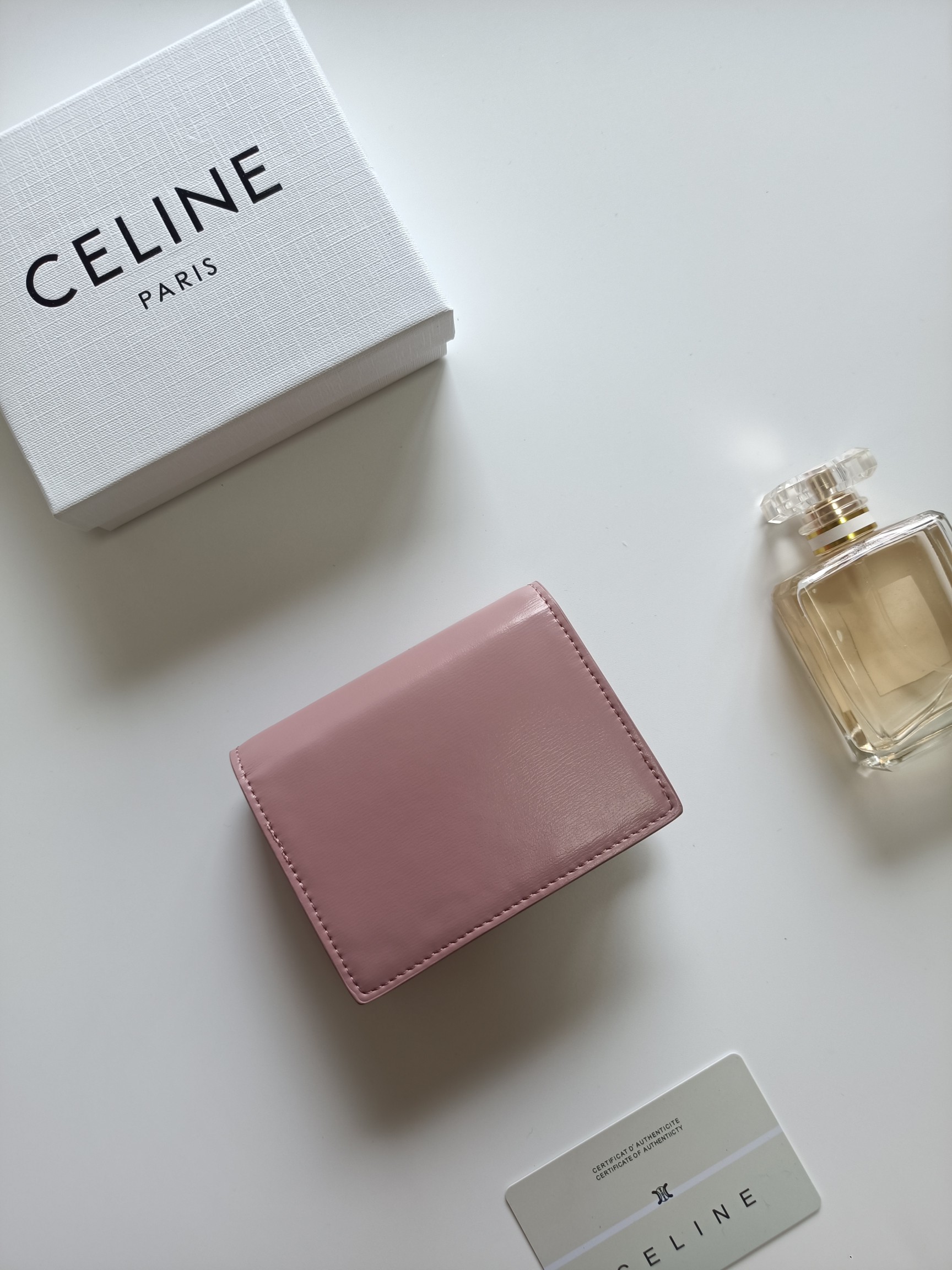 CELINE ピンク ウォレット プチウォレット 長財布 レディース ゴールド金具 🌸 - 画像 3