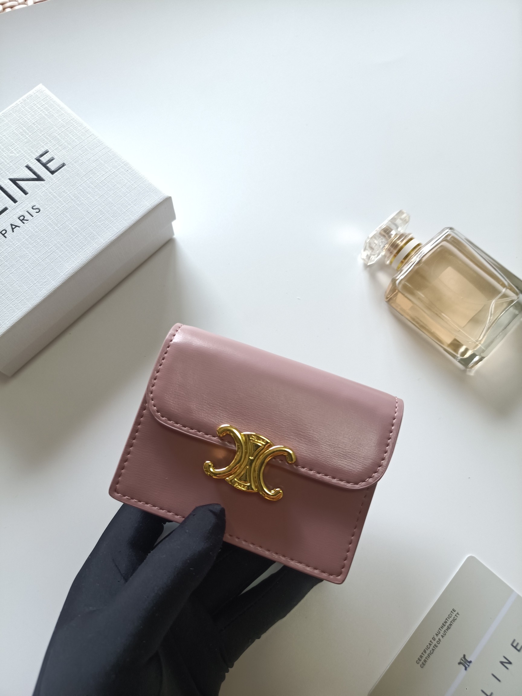 CELINE ピンク ウォレット プチウォレット 長財布 レディース ゴールド金具 🌸 - 画像 4