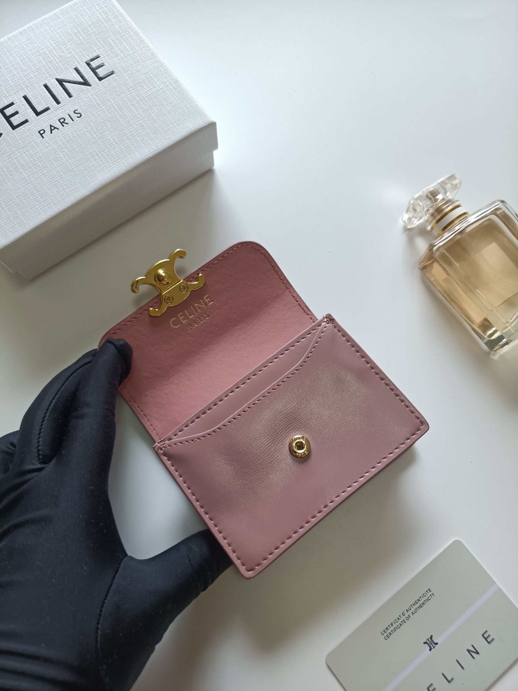 CELINE ピンク ウォレット プチウォレット 長財布 レディース ゴールド金具 🌸 - 画像 5