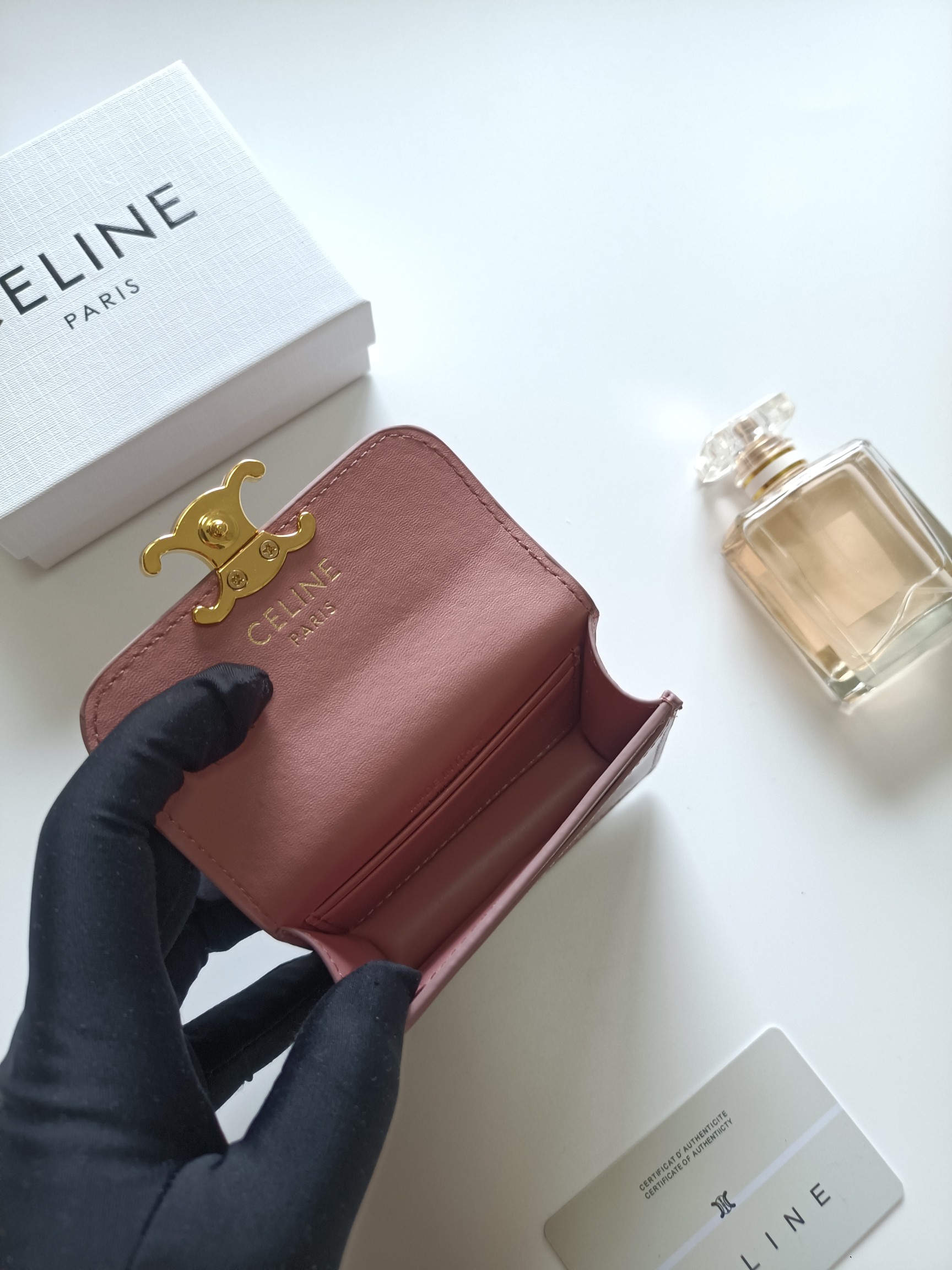 CELINE ピンク ウォレット プチウォレット 長財布 レディース ゴールド金具 🌸 - 画像 6