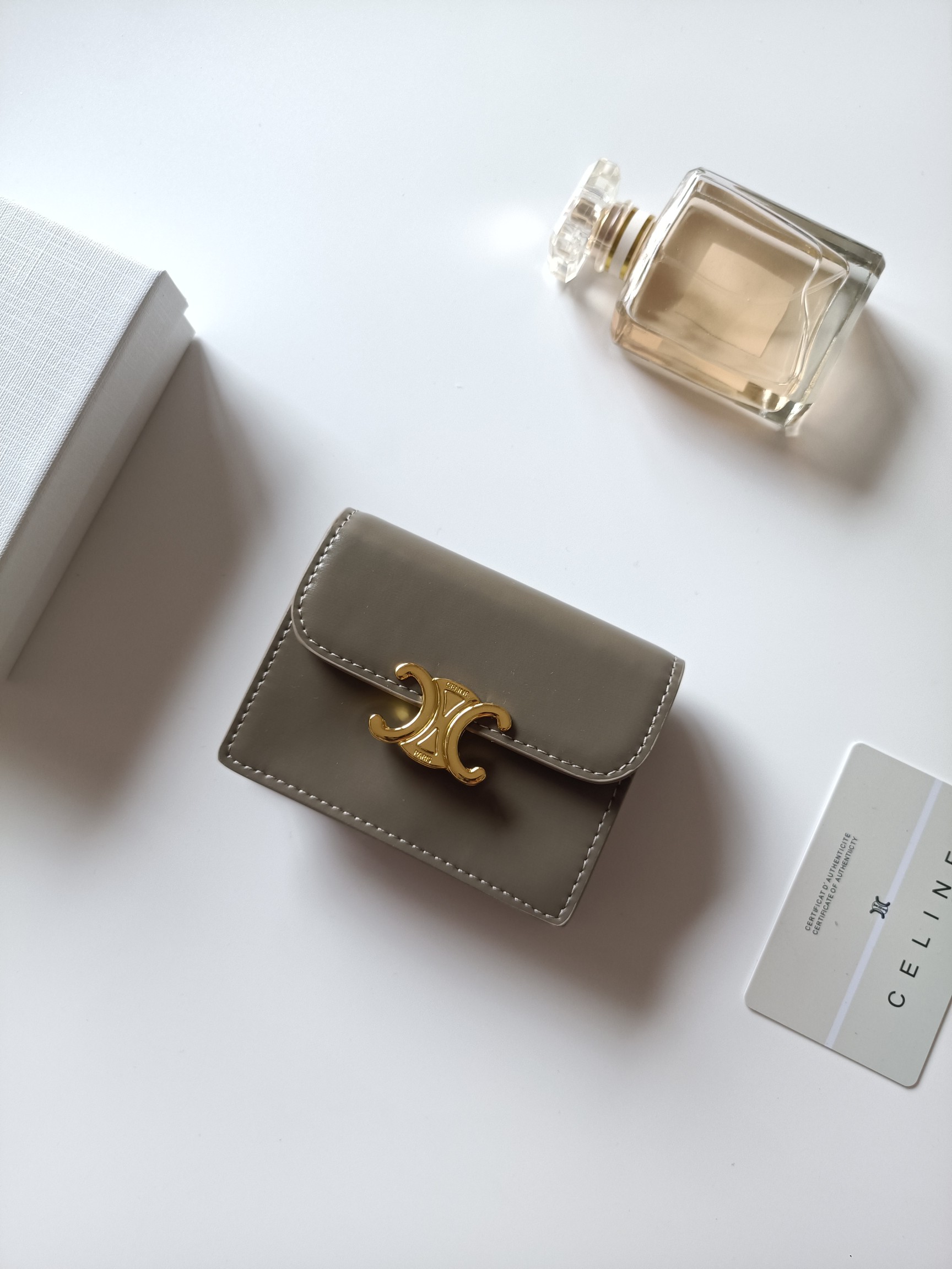 CELINE セリーヌ ミニ財布 グリーン 3色入 😎 - 画像 2