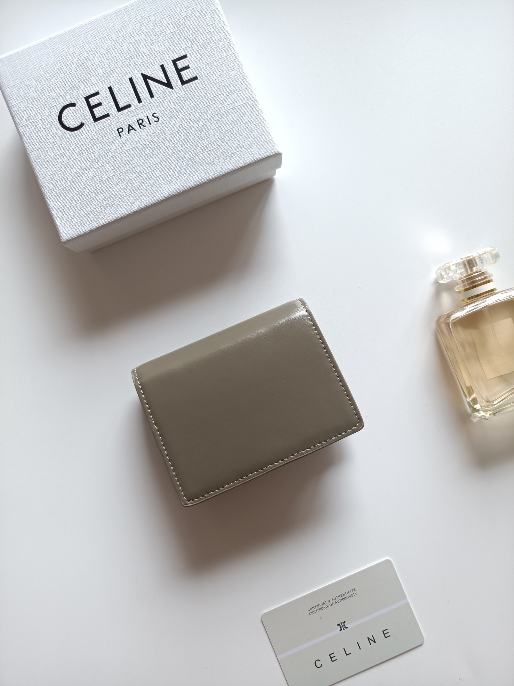 CELINE セリーヌ ミニ財布 グリーン 3色入 😎 - 画像 3