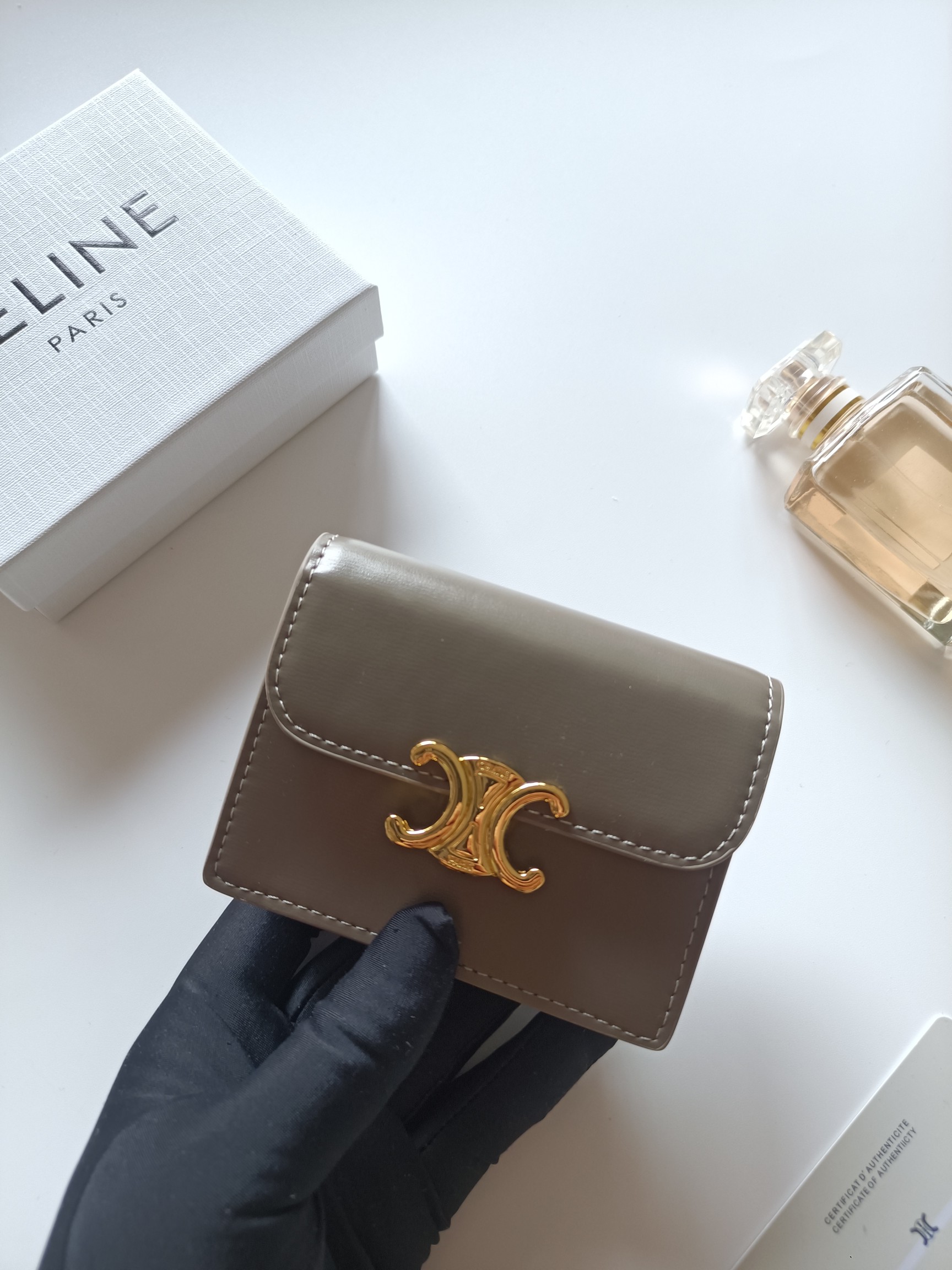 CELINE セリーヌ ミニ財布 グリーン 3色入 😎 - 画像 4