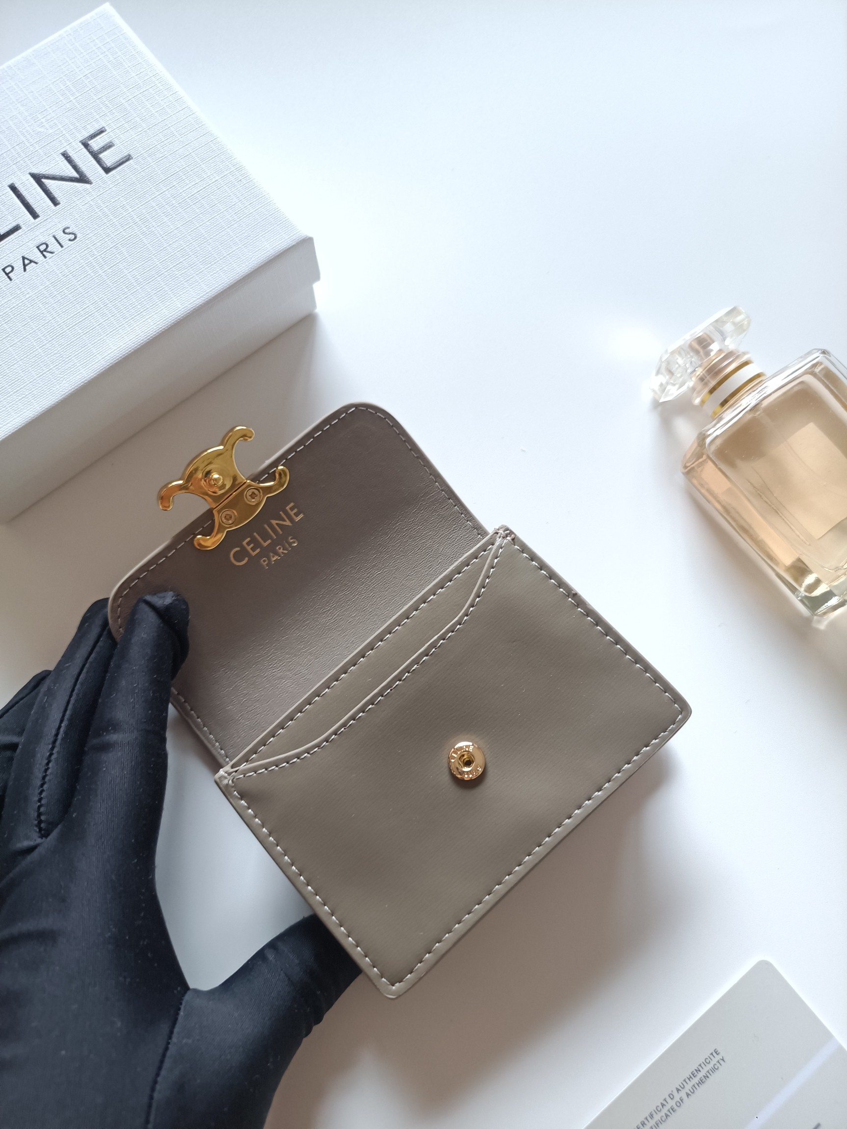 CELINE セリーヌ ミニ財布 グリーン 3色入 😎 - 画像 5