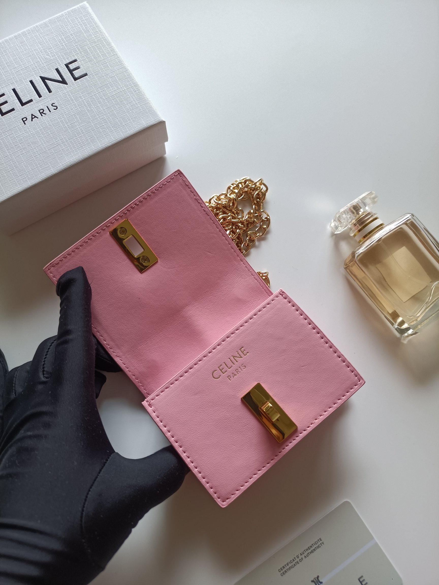 CELINE ピンク ミニウォレット 鍵付きチェーンショルダー ショルダーバッグ 1色入 💖 - 画像 5
