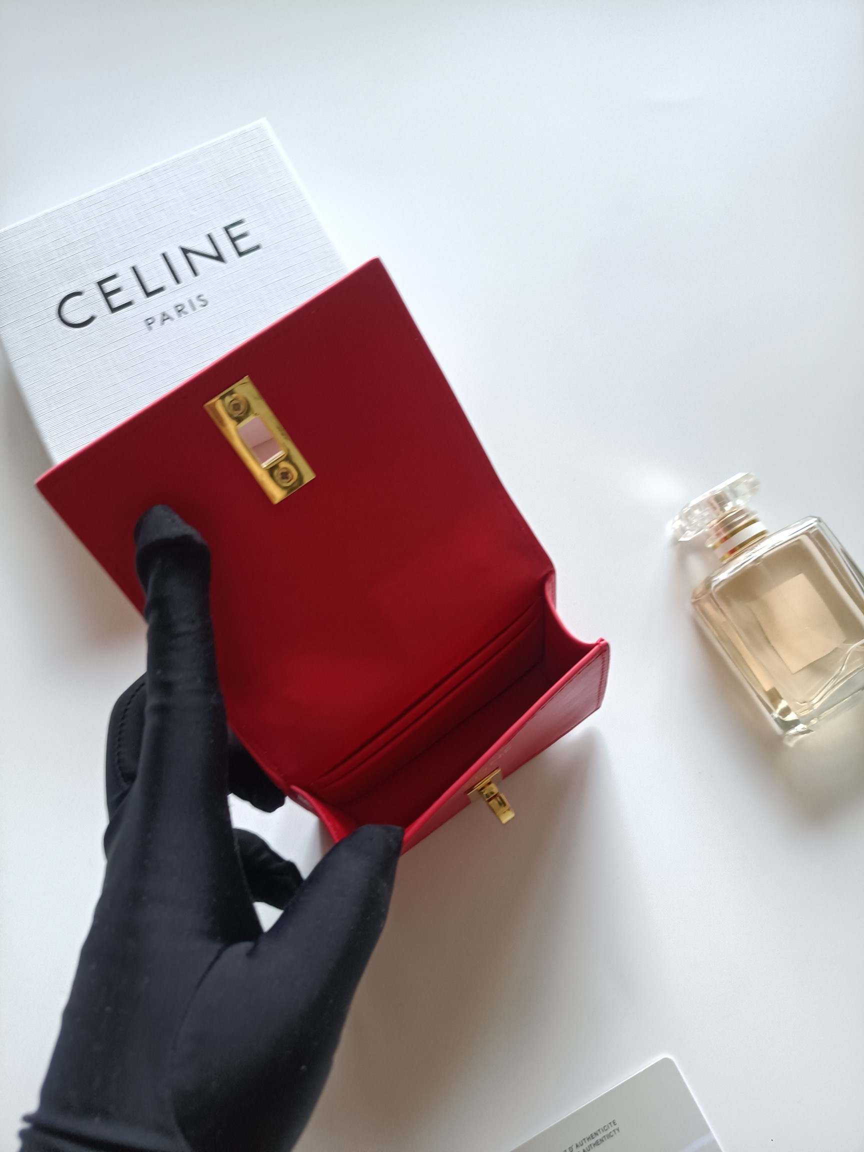 CELINE ポーチ レッド ゴールドチェーン付き 2way ミニウォレット 🌸 - 画像 6
