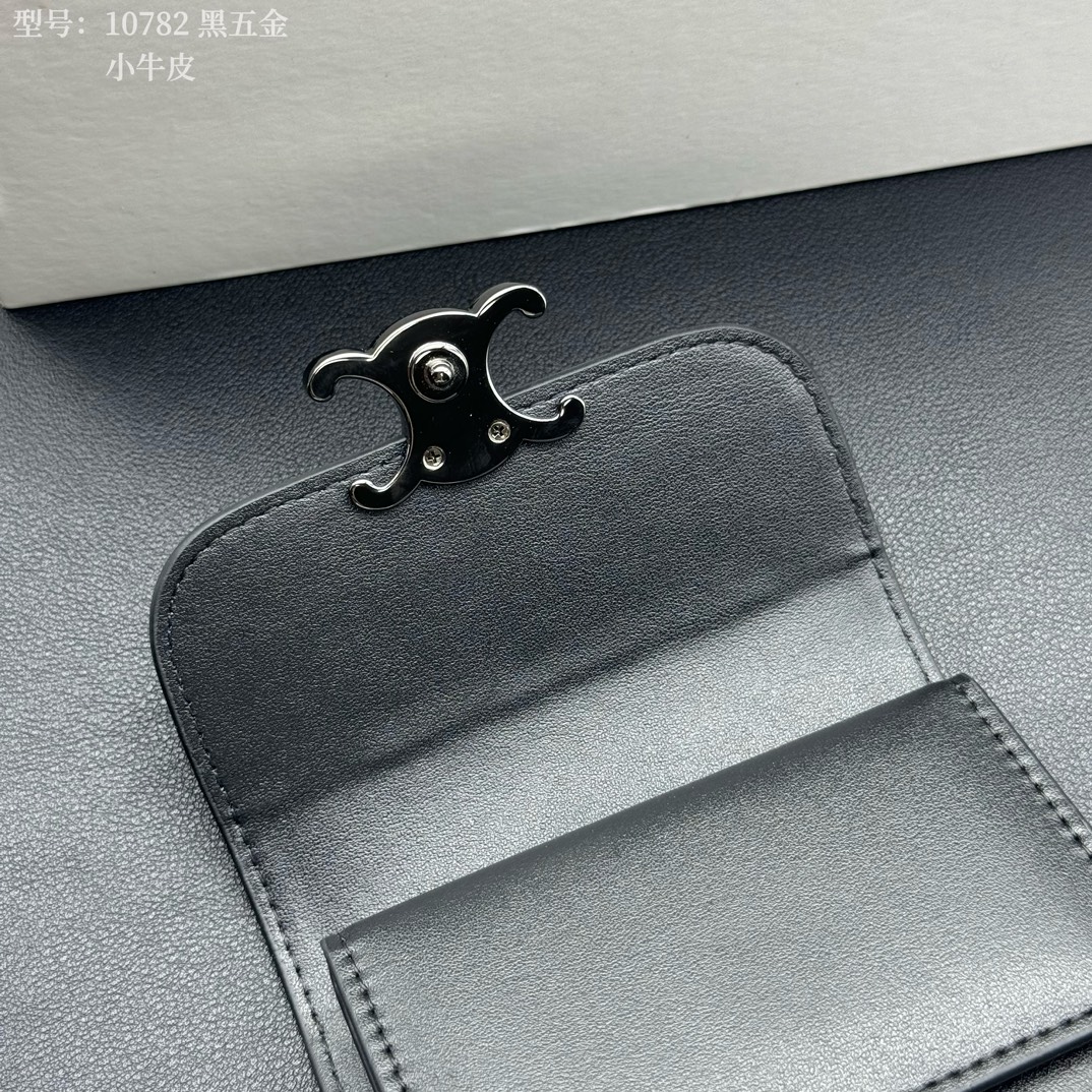 CELINE 10782 黒 ミニウォレット ブラック 小牛革 シマーファスナー 1色入 🖤 - 画像 4