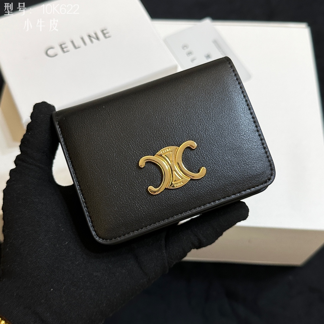 CELINE ブラック レザー カードケース 10K622 黒色 小牛革 二つ折り財布 ゴールド ロゴ付き 🖤✨ - 画像 5