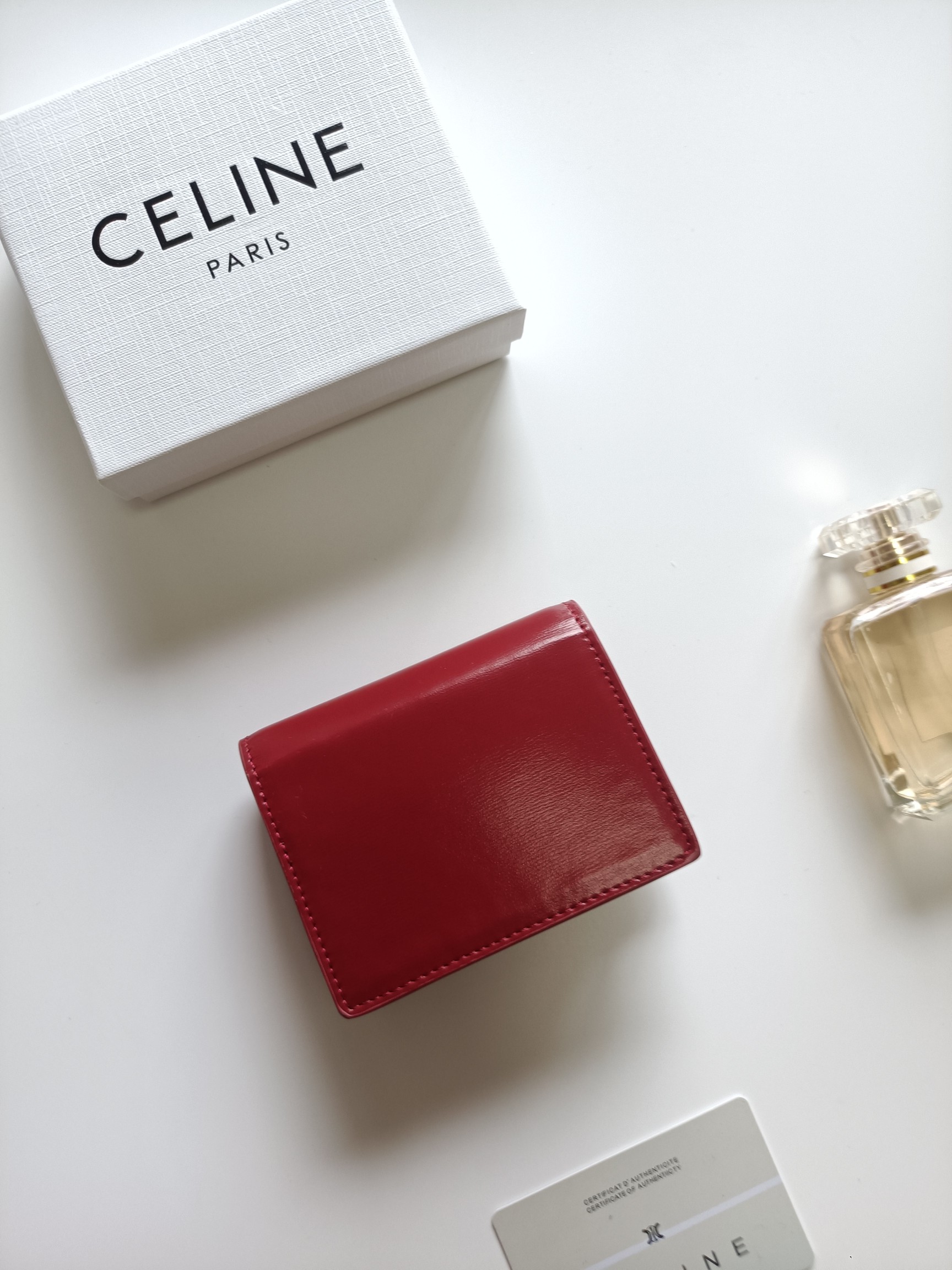 CELINE セリーヌ 財布 レッド ゴールド ロゴ 長財布 1色入 🧡 - 画像 3