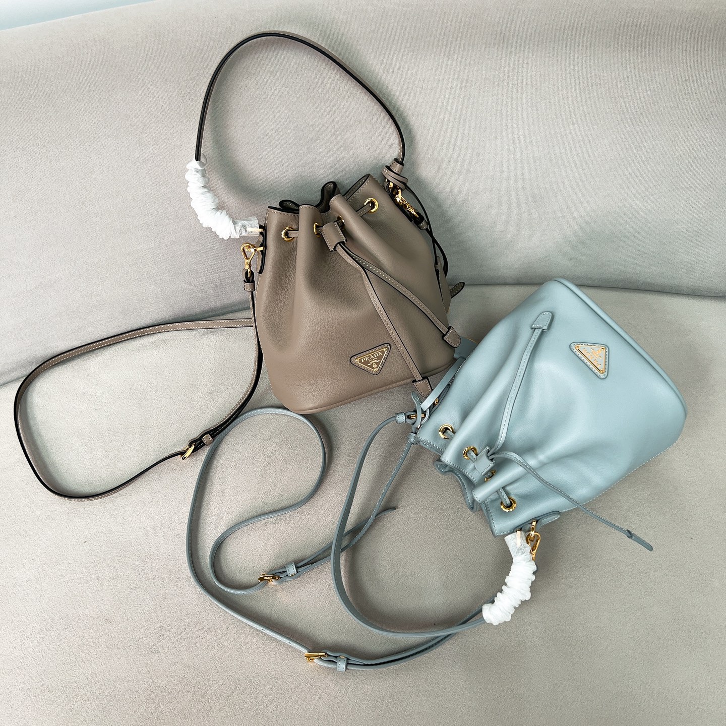 PRADA プラダ バッグ バケットバッグ 2色入 🧺✨ - 画像 1