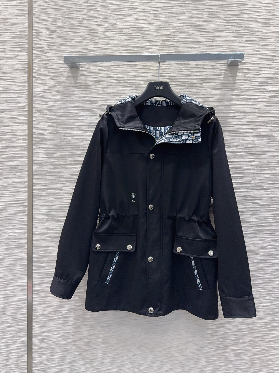 ディオール ロゴ柄フード付きコート ブラック 【新品】✨ - 画像 3