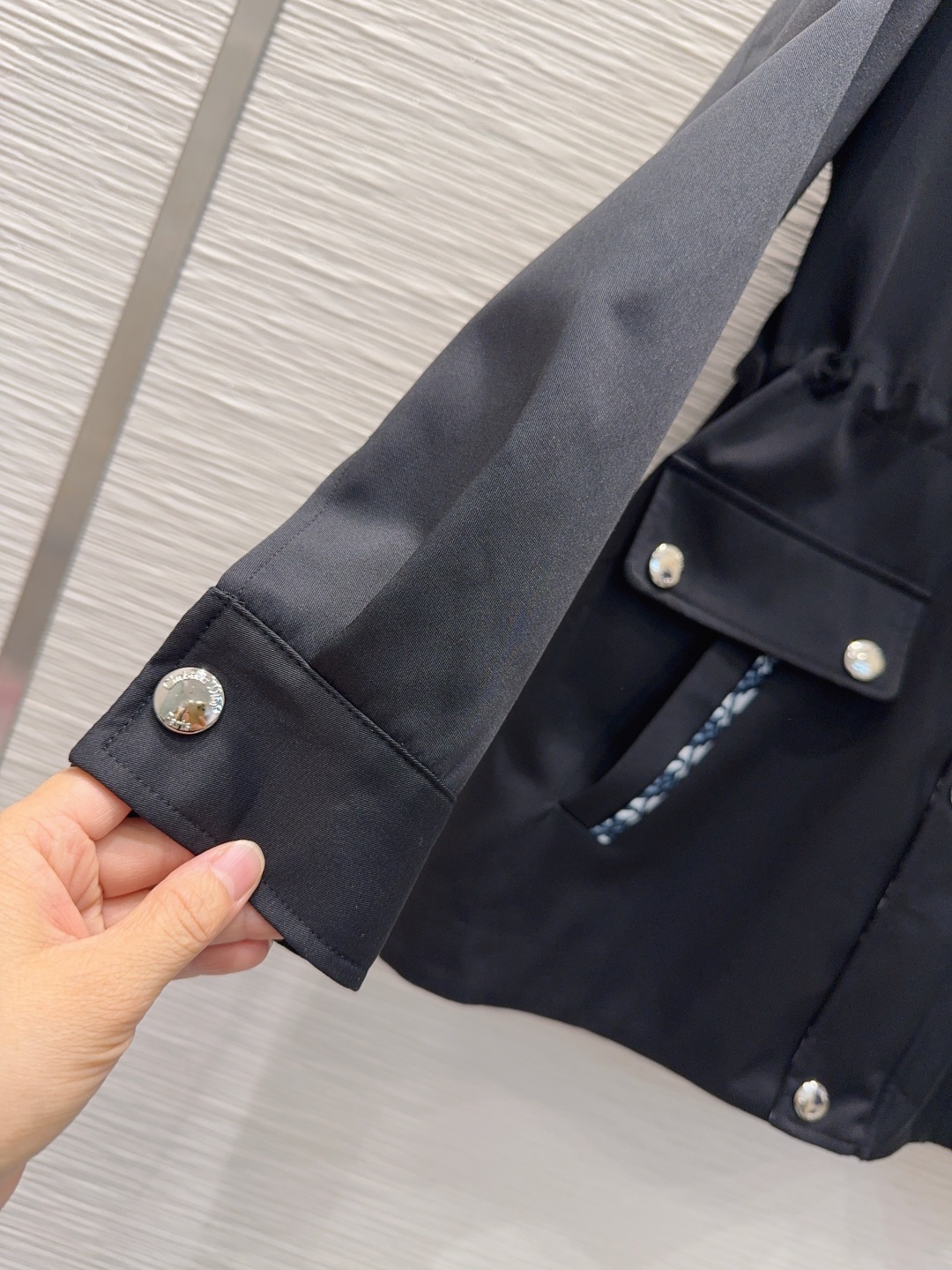 ディオール ロゴ柄フード付きコート ブラック 【新品】✨ - 画像 6