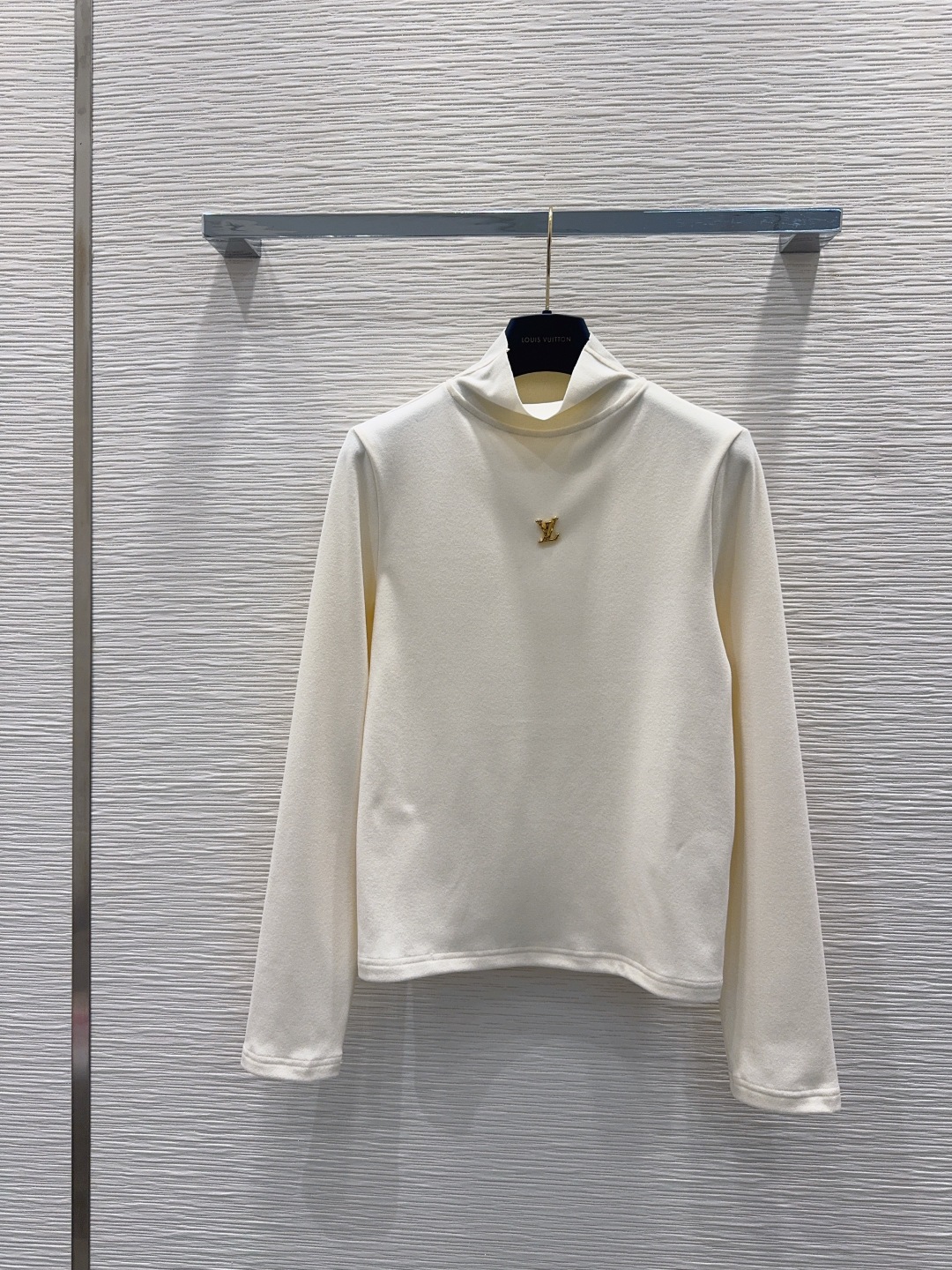 ルイ・ヴィトン ロゴTシャツ 100%ポリエステル レディース 【新品】 ✨ - 画像 1