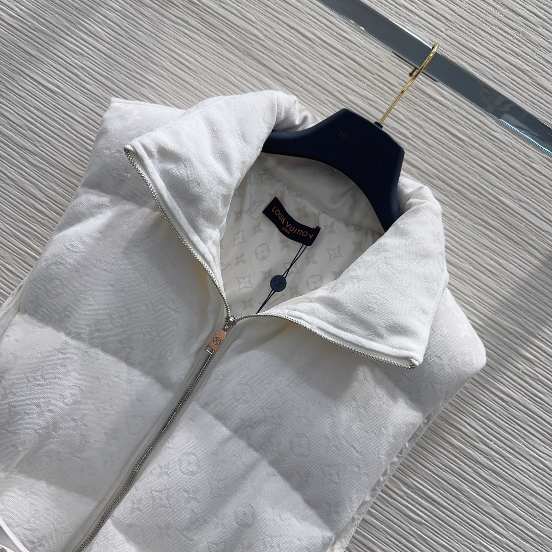 Louis Vuitton 00013 ロゴプリント ベスト フードなし ミニベスト ウエストベルト付き ホワイト - 画像 4