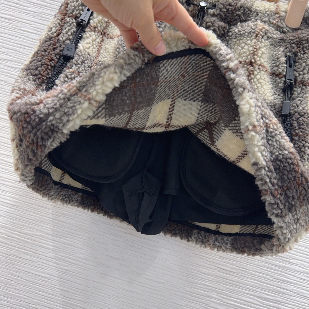 MIU MIU ファー チェック柄 ファージーファブリック ブラック ブラウン グレー - 画像 5