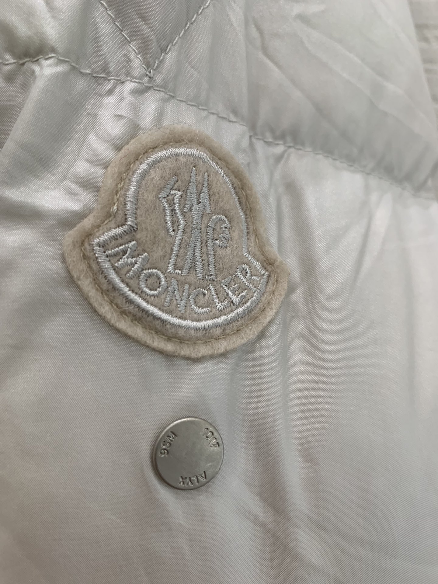 MONCLER 133 ダウンジャケット A4収納可 グレー - 画像 8