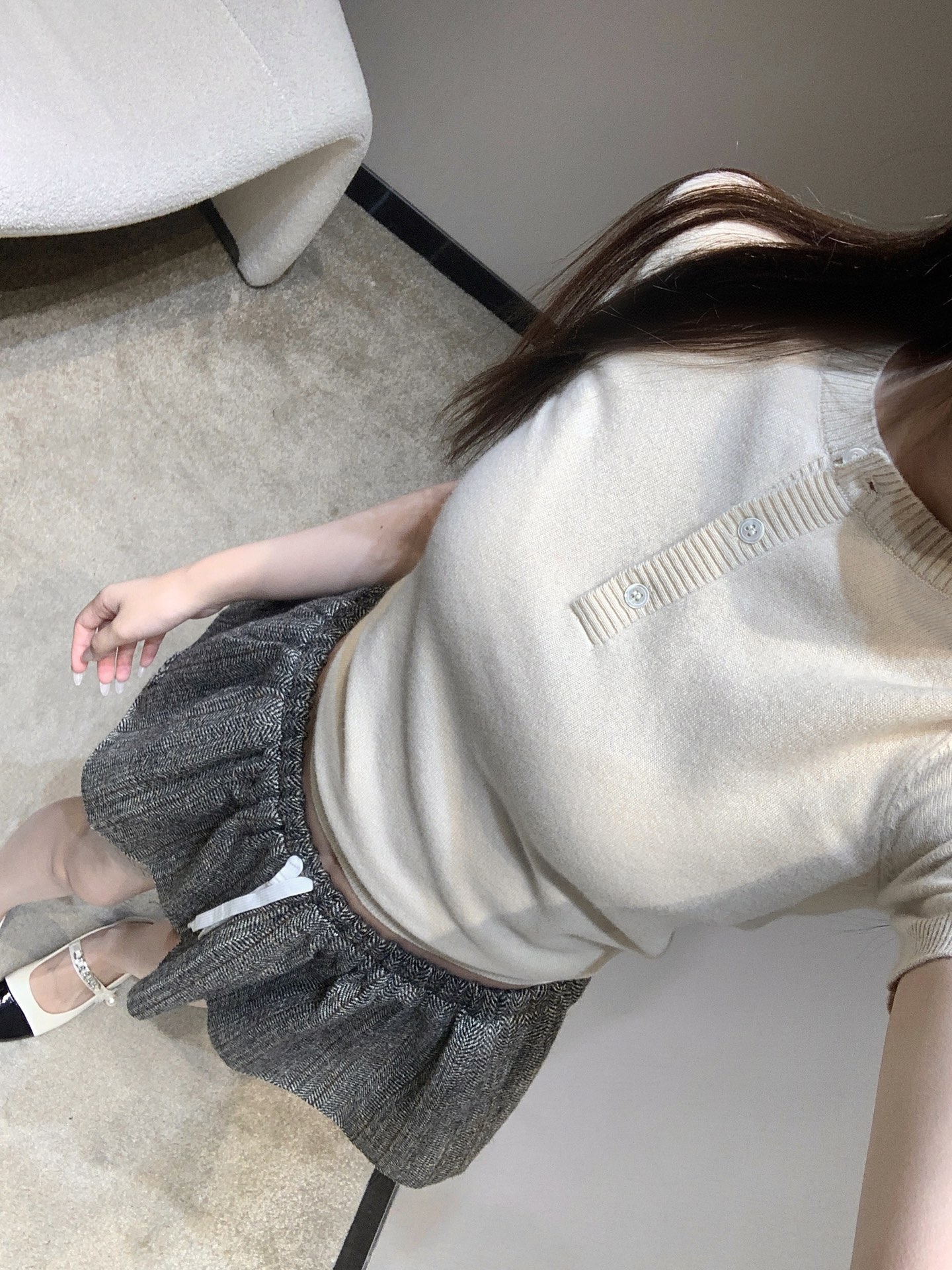 Miumi 26Ss 250 微标提花三粒扣半開き ベージュ 羊綿混紡 - 画像 5