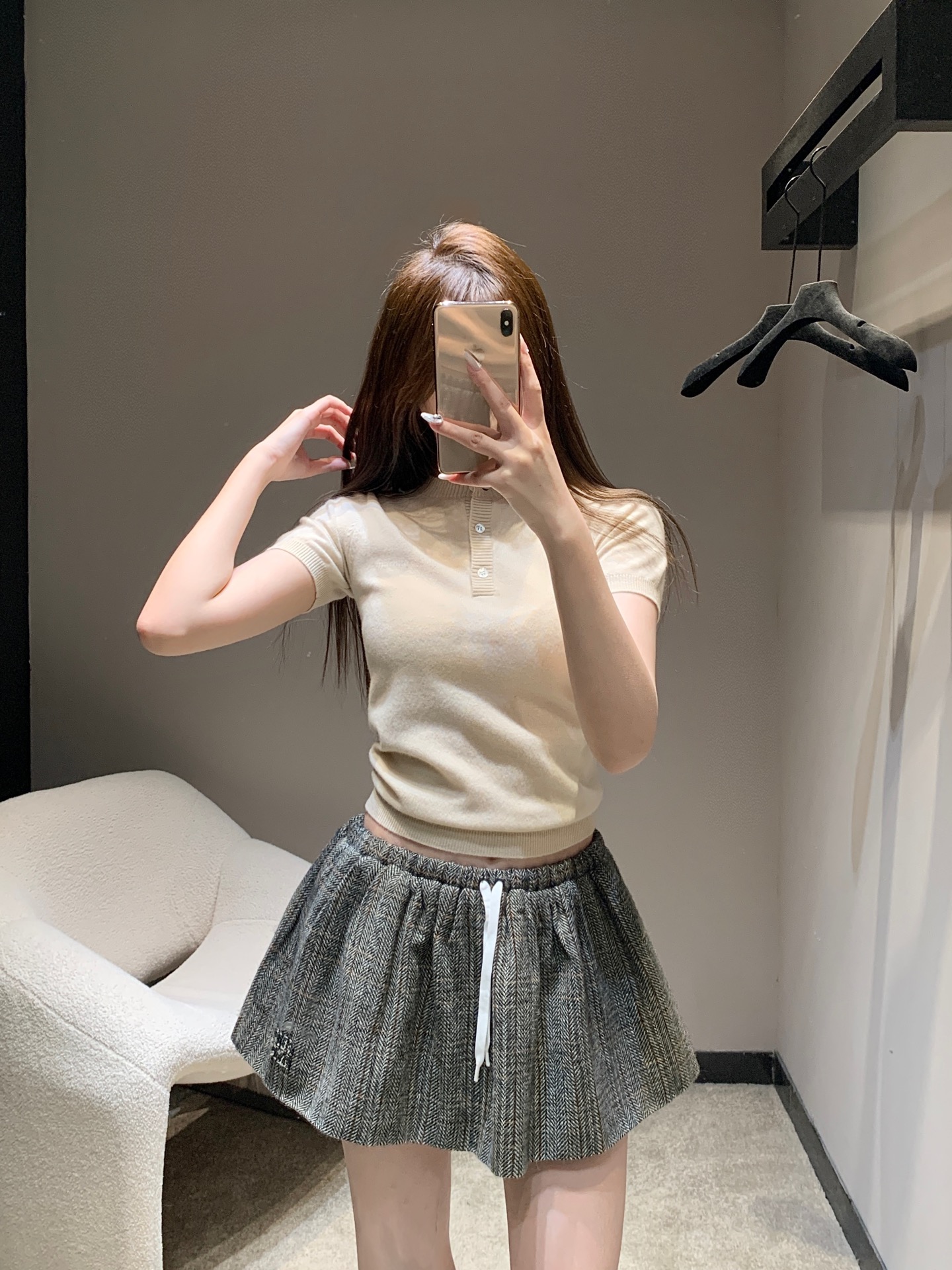 Miumi 26Ss 250 微标提花三粒扣半開き ベージュ 羊綿混紡 - 画像 7