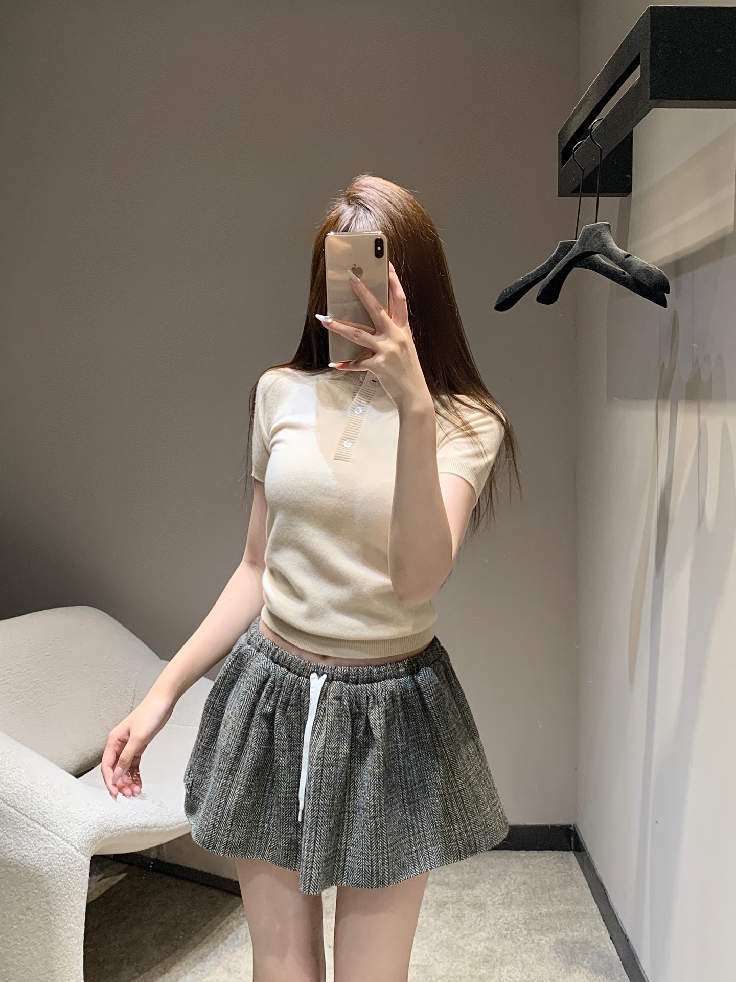 Miumi 26Ss 250 微标提花三粒扣半開き ベージュ 羊綿混紡 - 画像 9