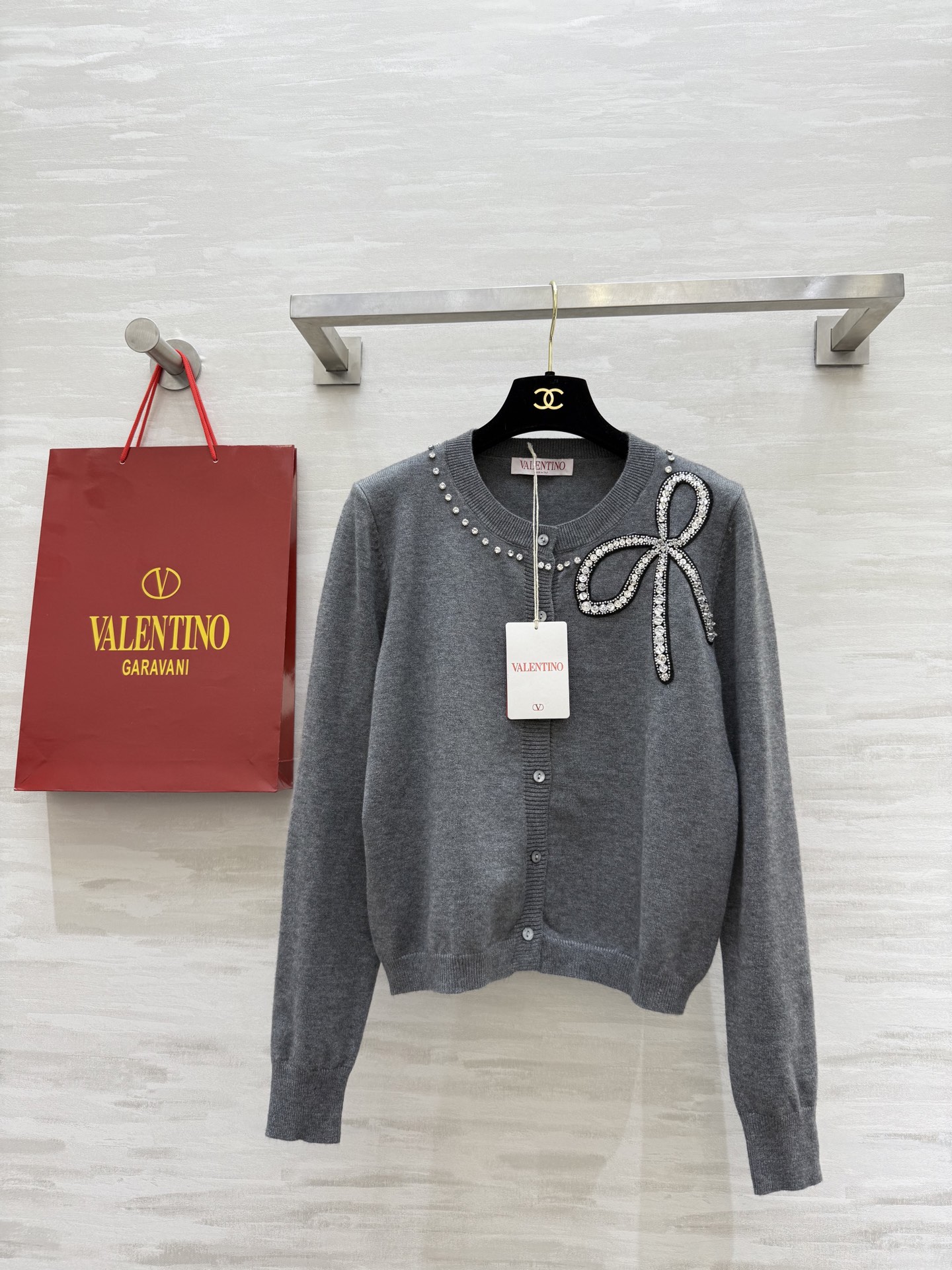 VALENTINO 250 ファッション インサート ブローチ ボーダー レディース グレー ナイロン混紡 24SS | 珪石レース フェイス | 144 - 画像 1