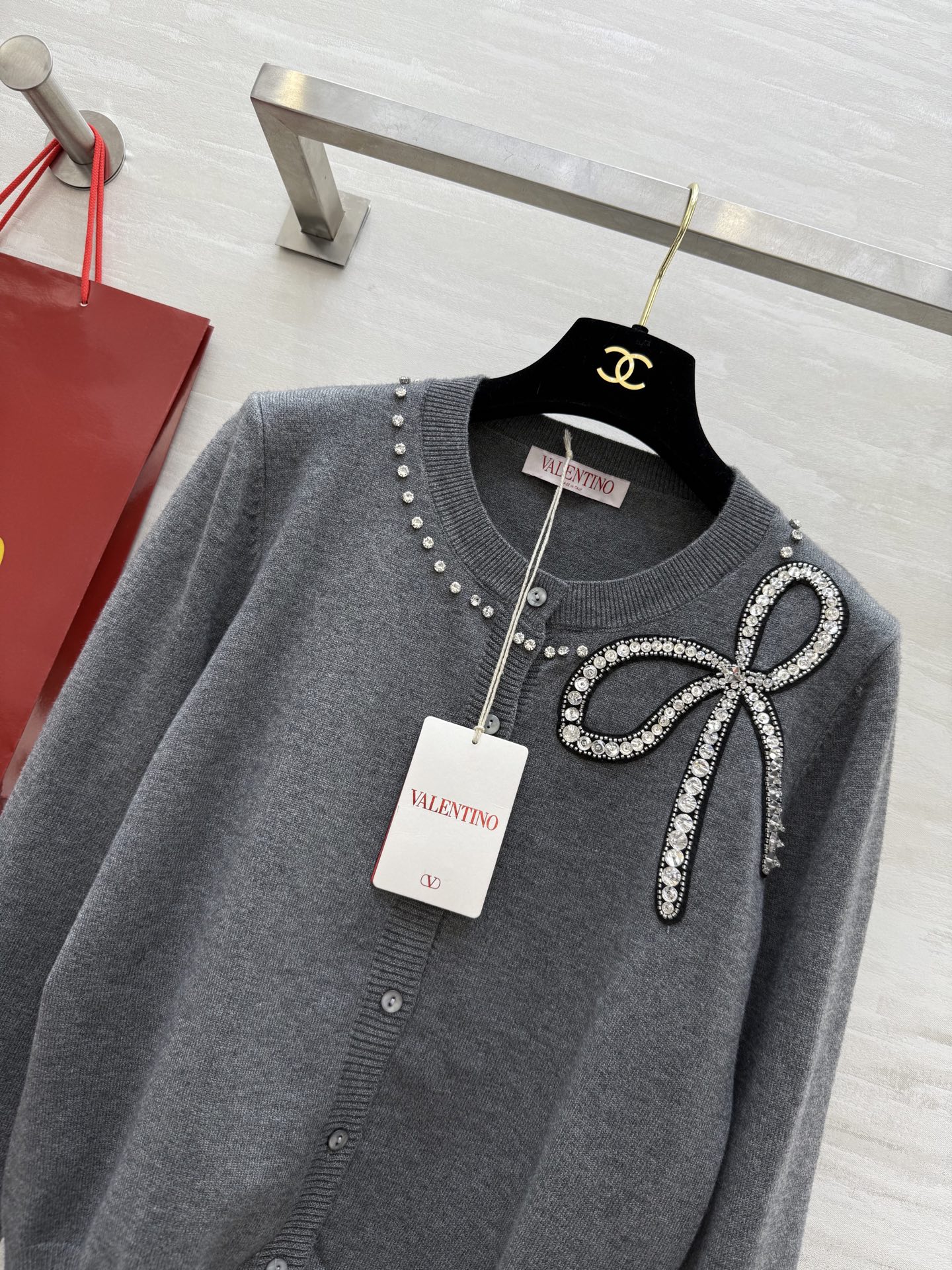 VALENTINO 250 ファッション インサート ブローチ ボーダー レディース グレー ナイロン混紡 24SS | 珪石レース フェイス | 144 - 画像 4