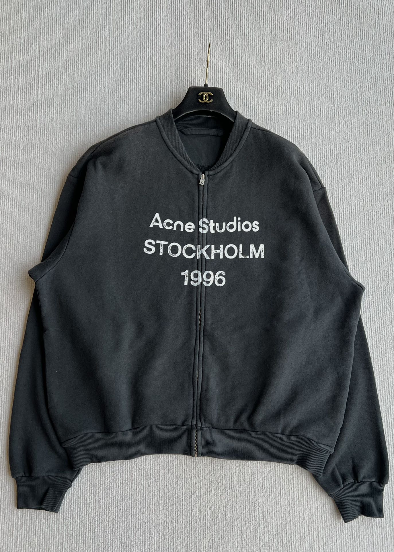 Acne Studios 1996 ロゴ フルジップ ジャケット ブラック グリーン ブルーレイ カラー | 100% コットン - 画像 1