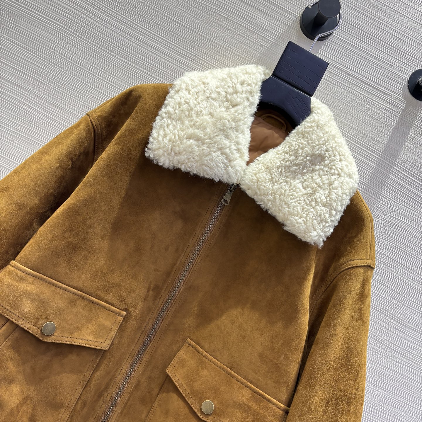 2025新品 レザージャケット 防寒 レザー素材 ブラウン - 画像 3